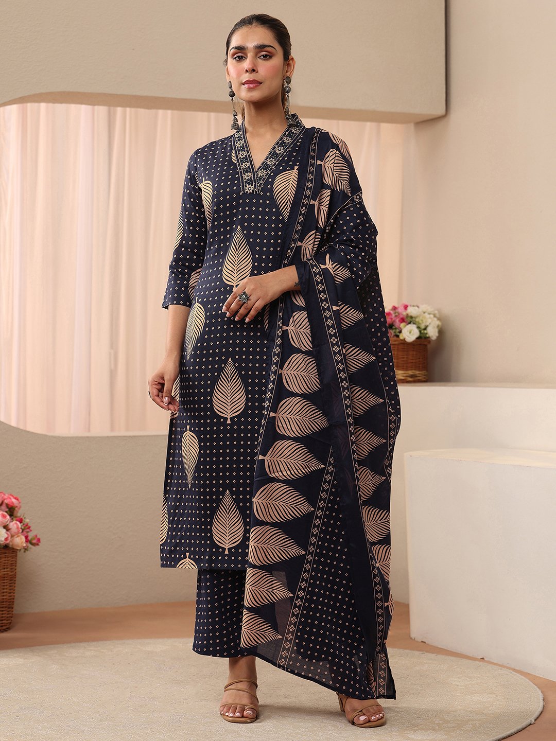 Navy Blue Printed Cotton Blend Straight-Fit Kurta, Straight Pants and Dupatta Set