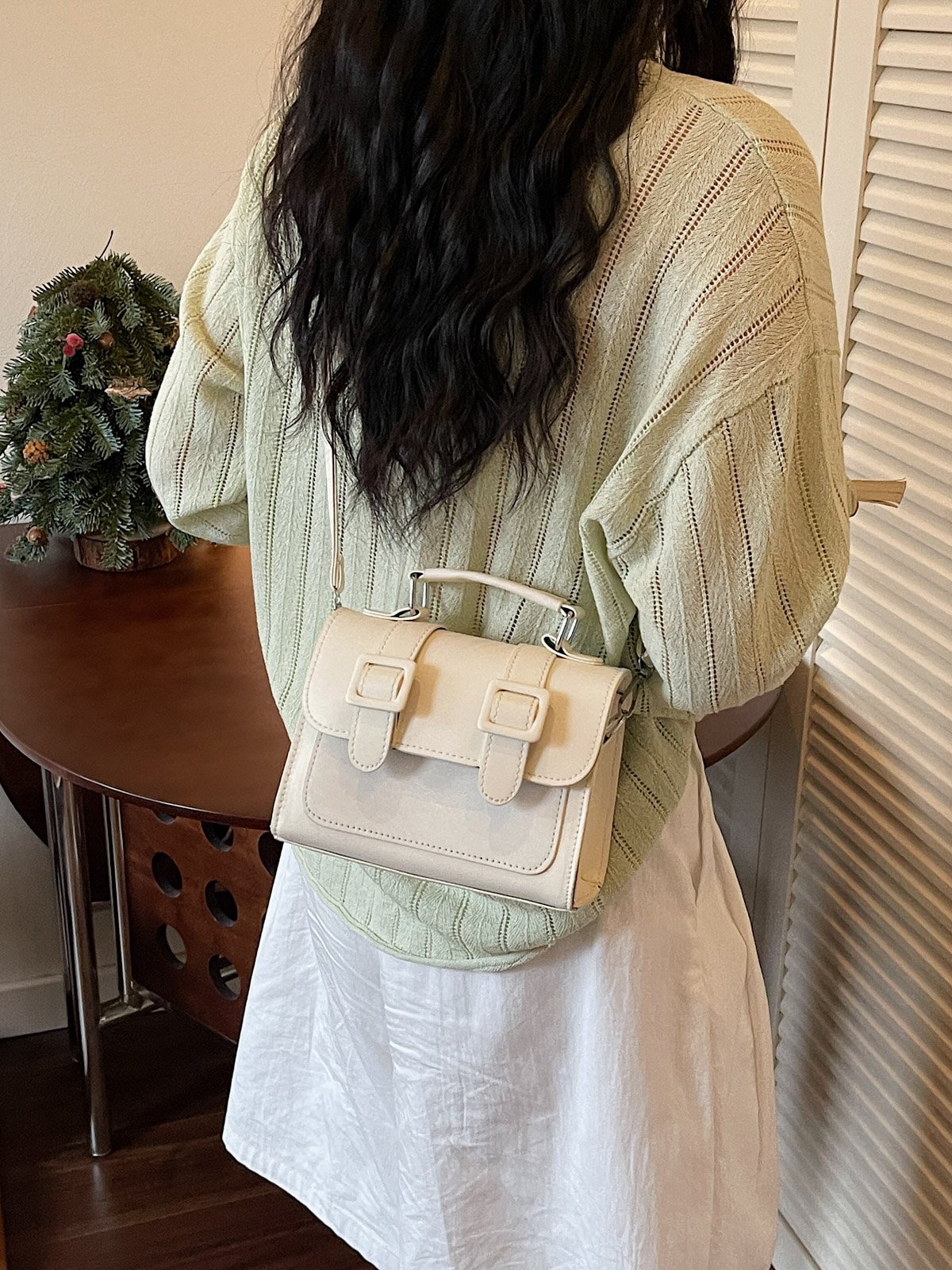 Solid Flap Handbag with Detachable Strap