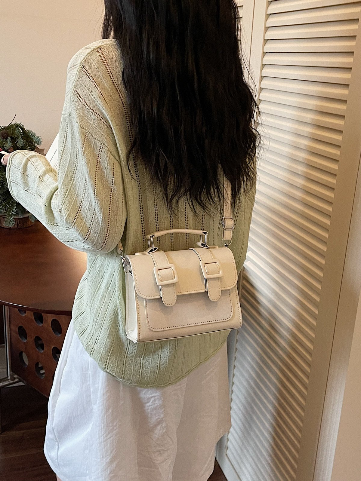 Solid Flap Handbag with Detachable Strap
