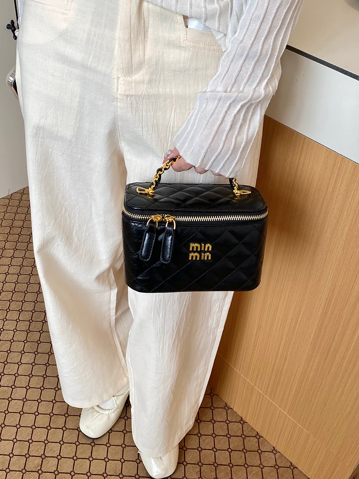 Quilted Zip Around Handbag