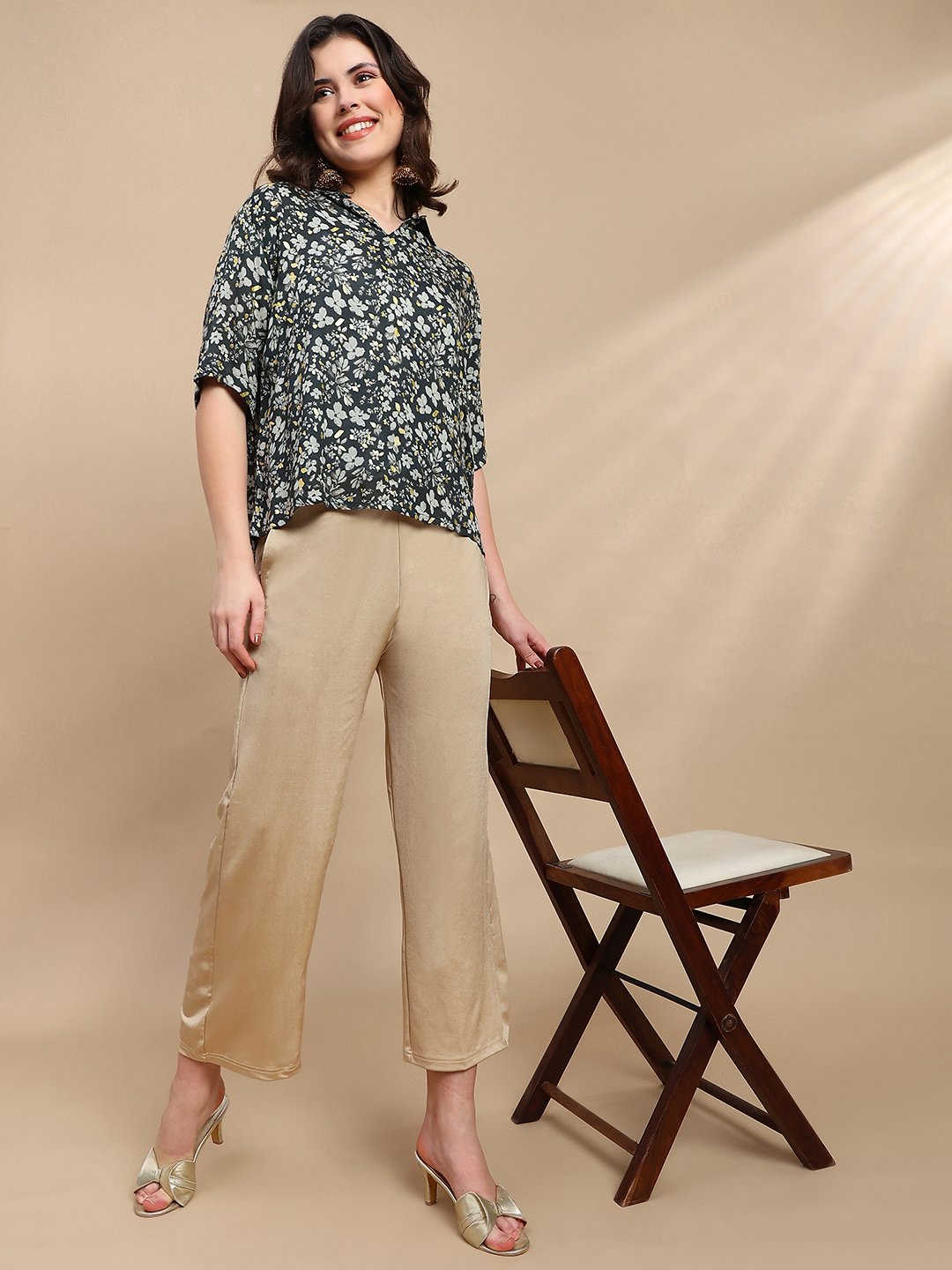 Gold Solid Crop Length Pants