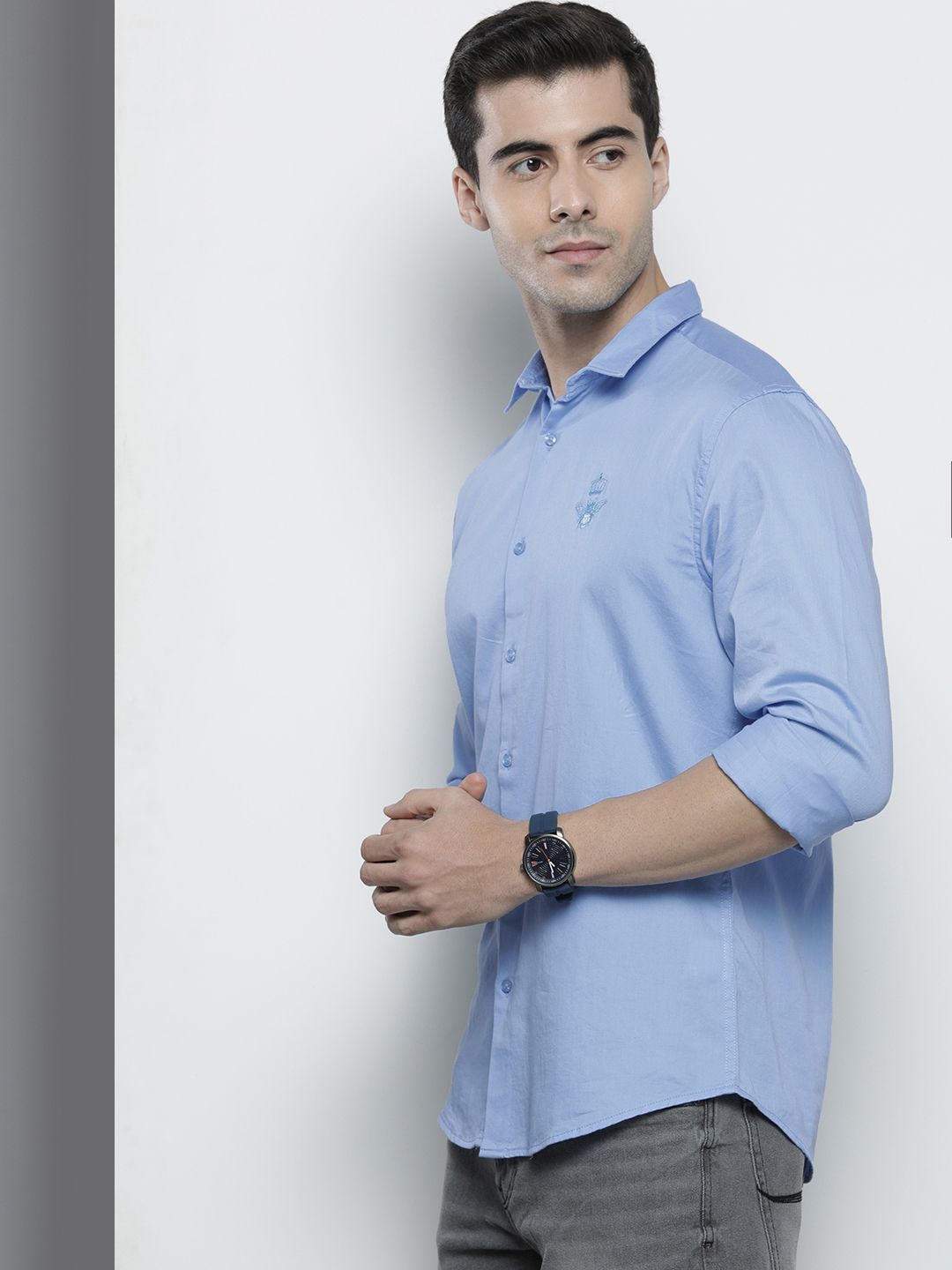 Men Regular Fit Placement Embroidery Spread Collar Casual Shirt
