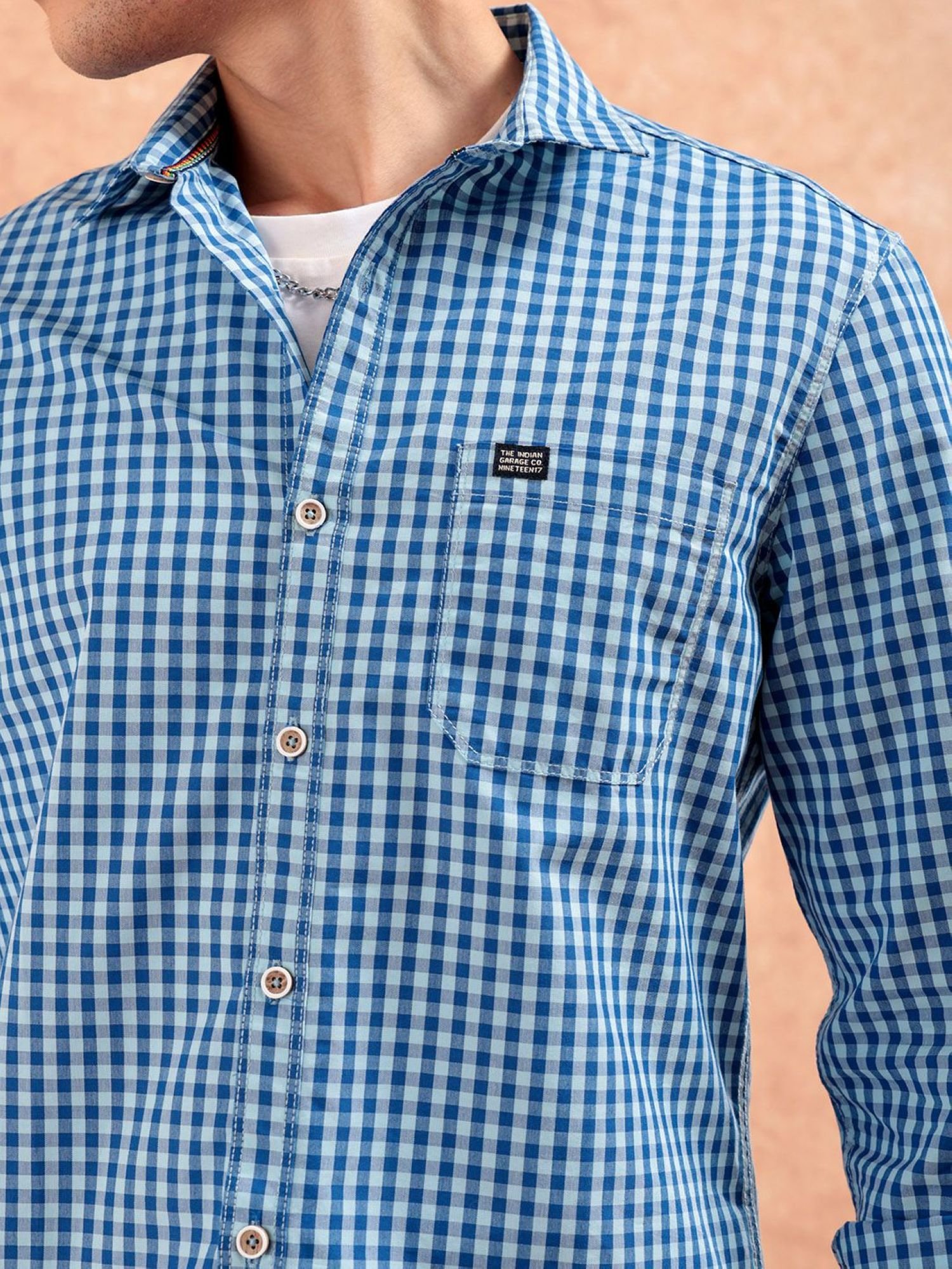 Men Slim Fit Other Checks Spread Collar Casual Shirt