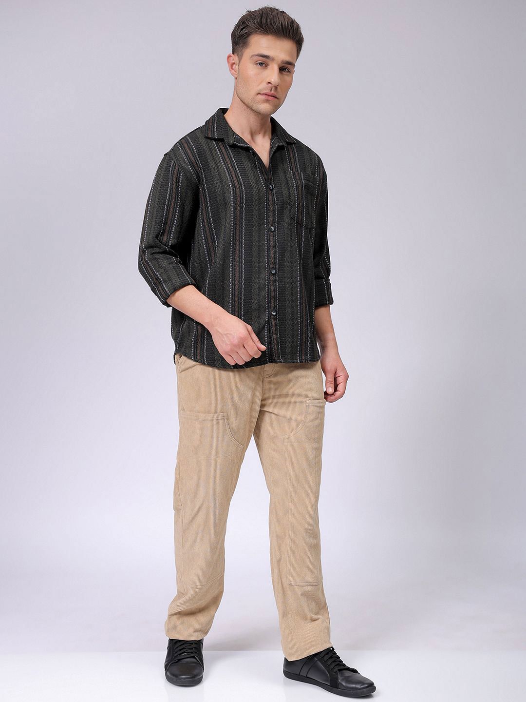 Men Relaxed Striped Cutaway Collar Resort Shirt