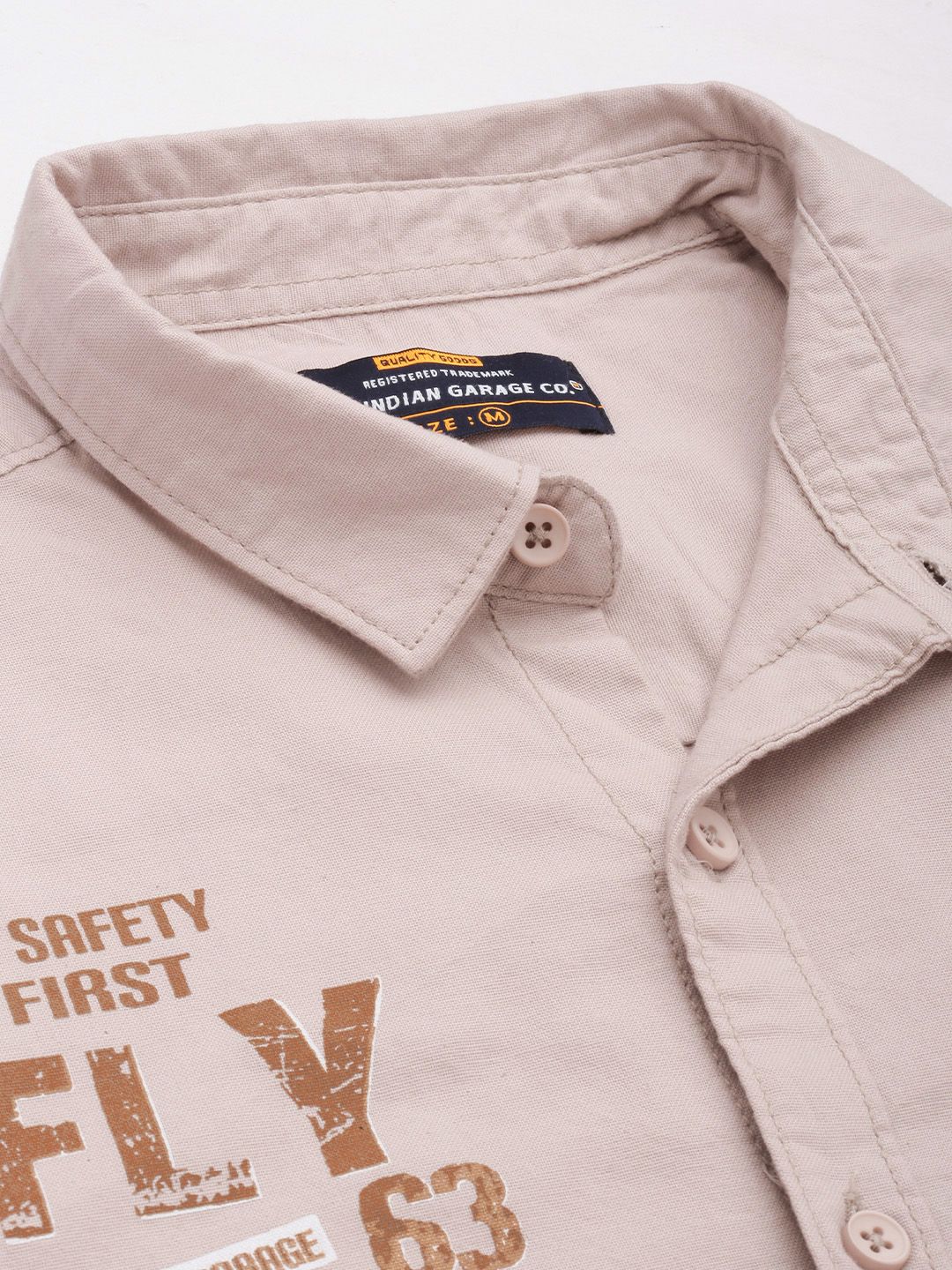 Men Regular Fit Placement Print Spread Collar Casual Shirt