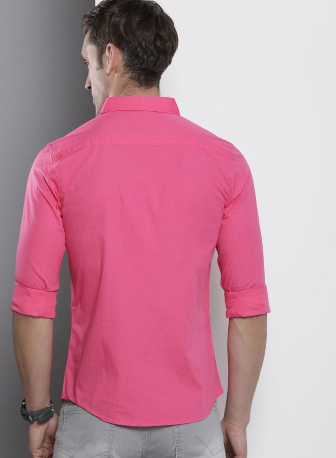 Men Slim Fit Solid Cutaway Collar Casual Shirt