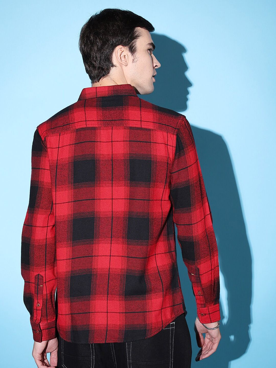 Men Slim Checked Cutaway Collar Casual Shirt