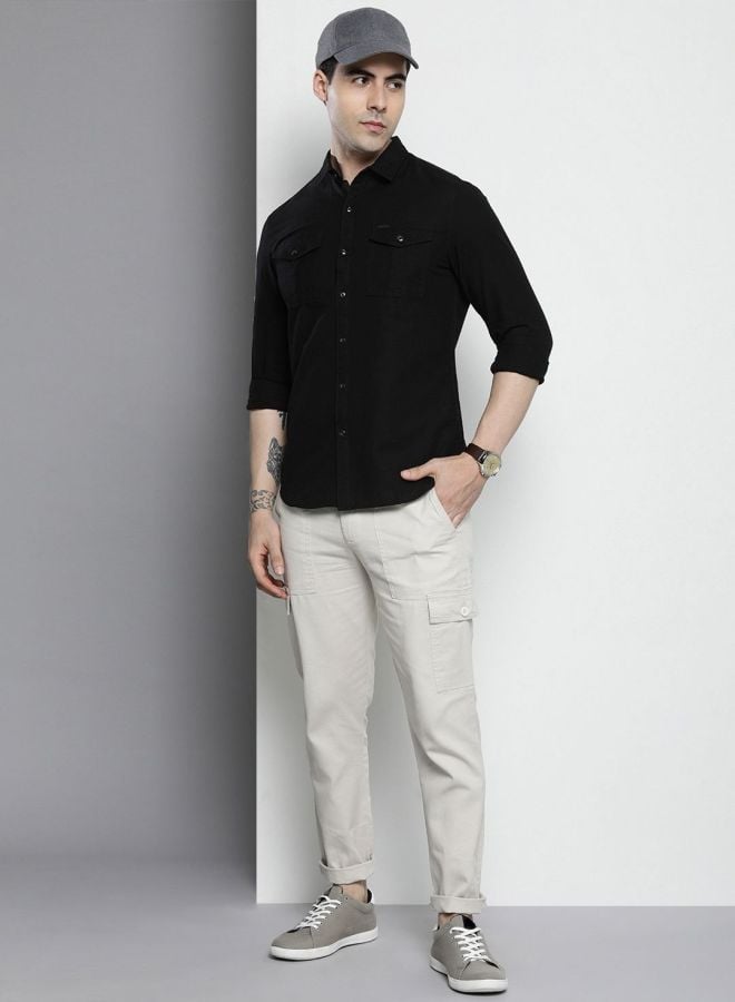 Men Regular Fit Solid Cutaway Collar Casual Shirt