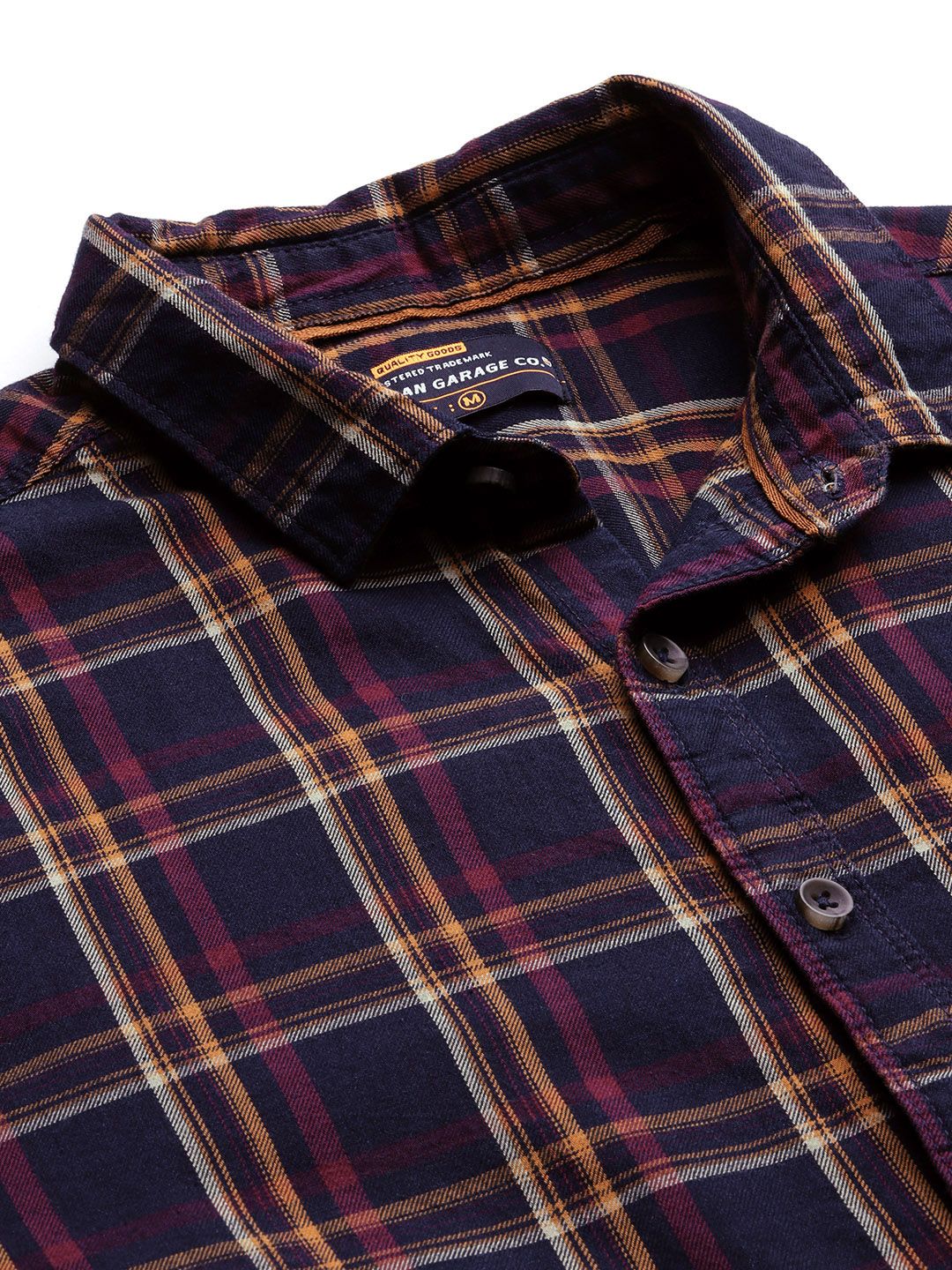Men Slim Fit Checked Spread Collar Casual Shirt