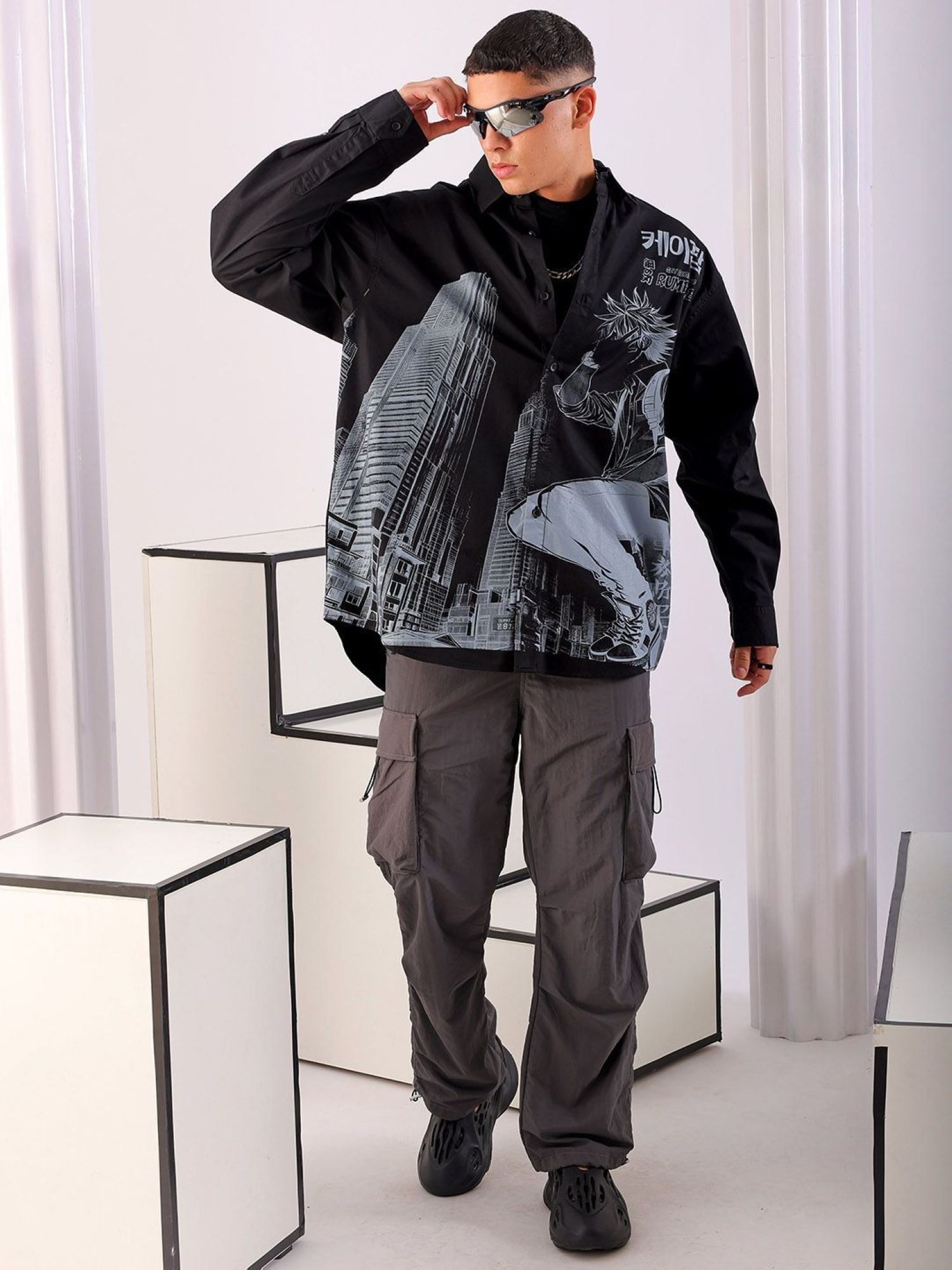 Men Oversized Graphic Self Fold Placket Street Shirt