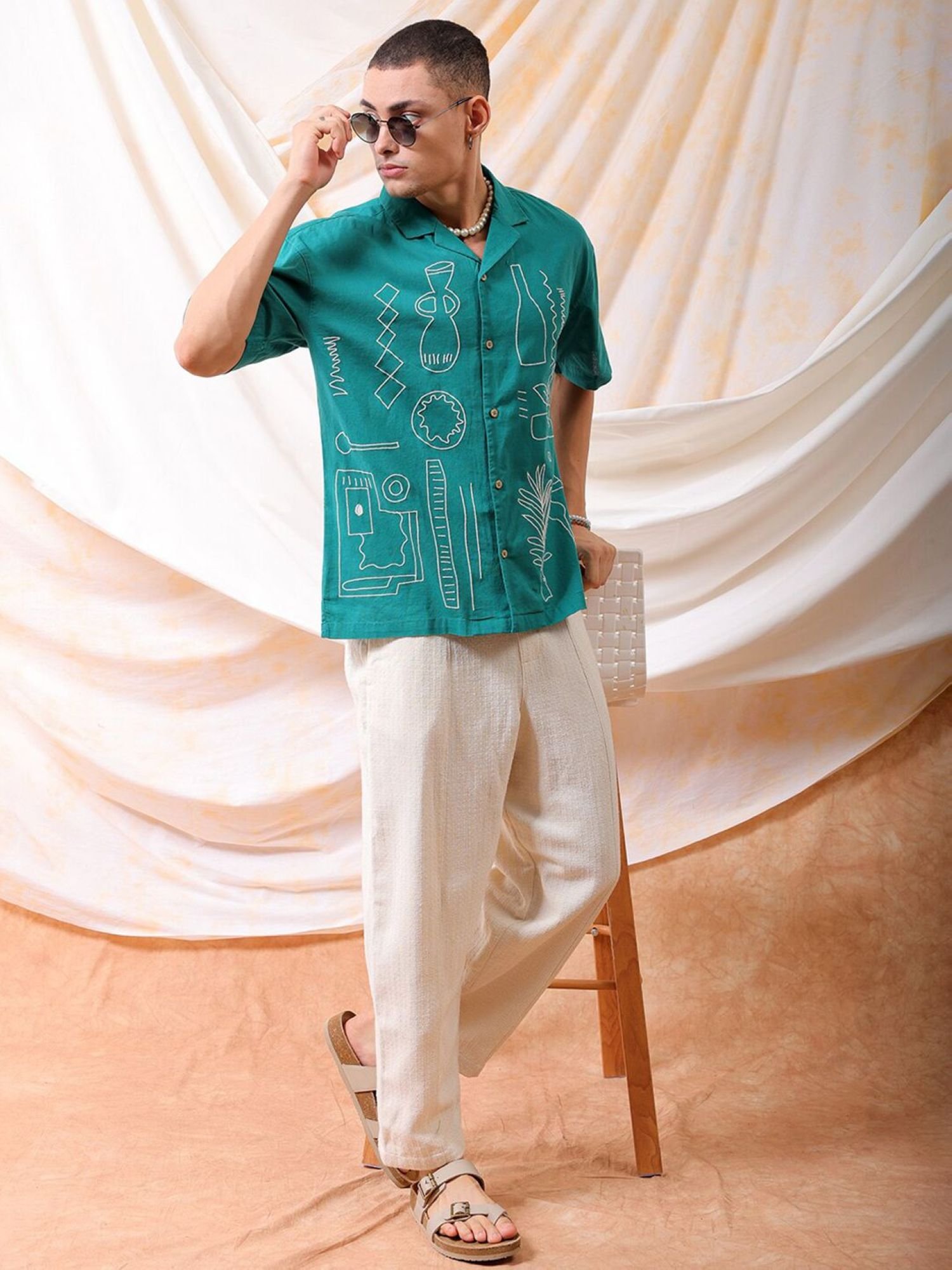 Men Relaxed Fit Embroidery Cuban Collar Resort Shirt