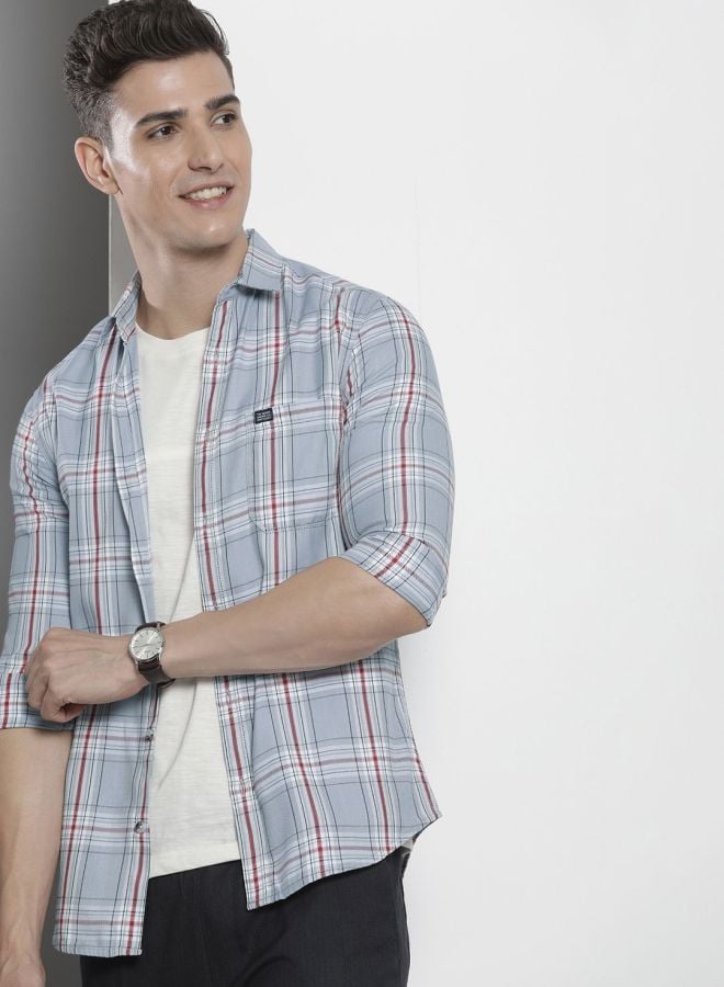 Men Regular Fit Checked Cutaway Collar Casual Shirt
