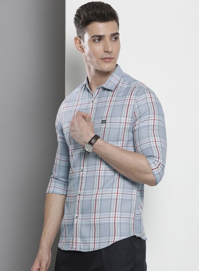 Men Regular Fit Checked Cutaway Collar Casual Shirt
