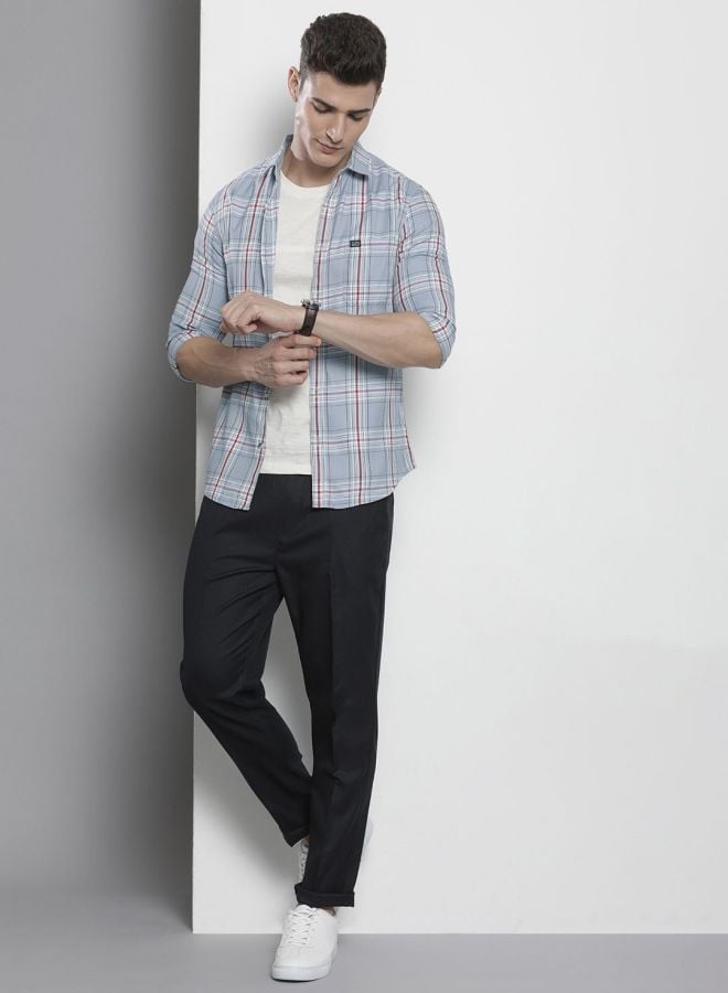Men Regular Fit Checked Cutaway Collar Casual Shirt