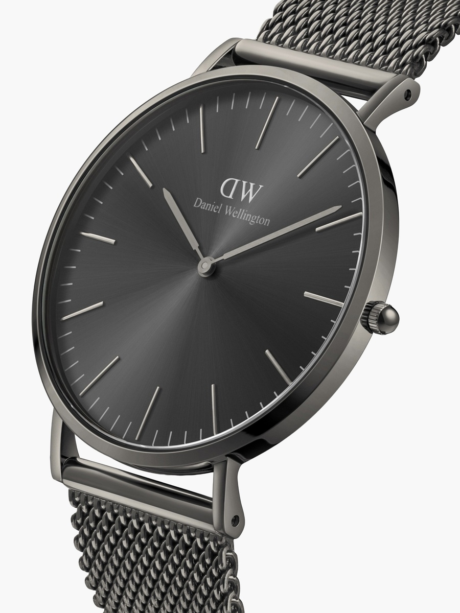 Mesh Strap Analogue Watch