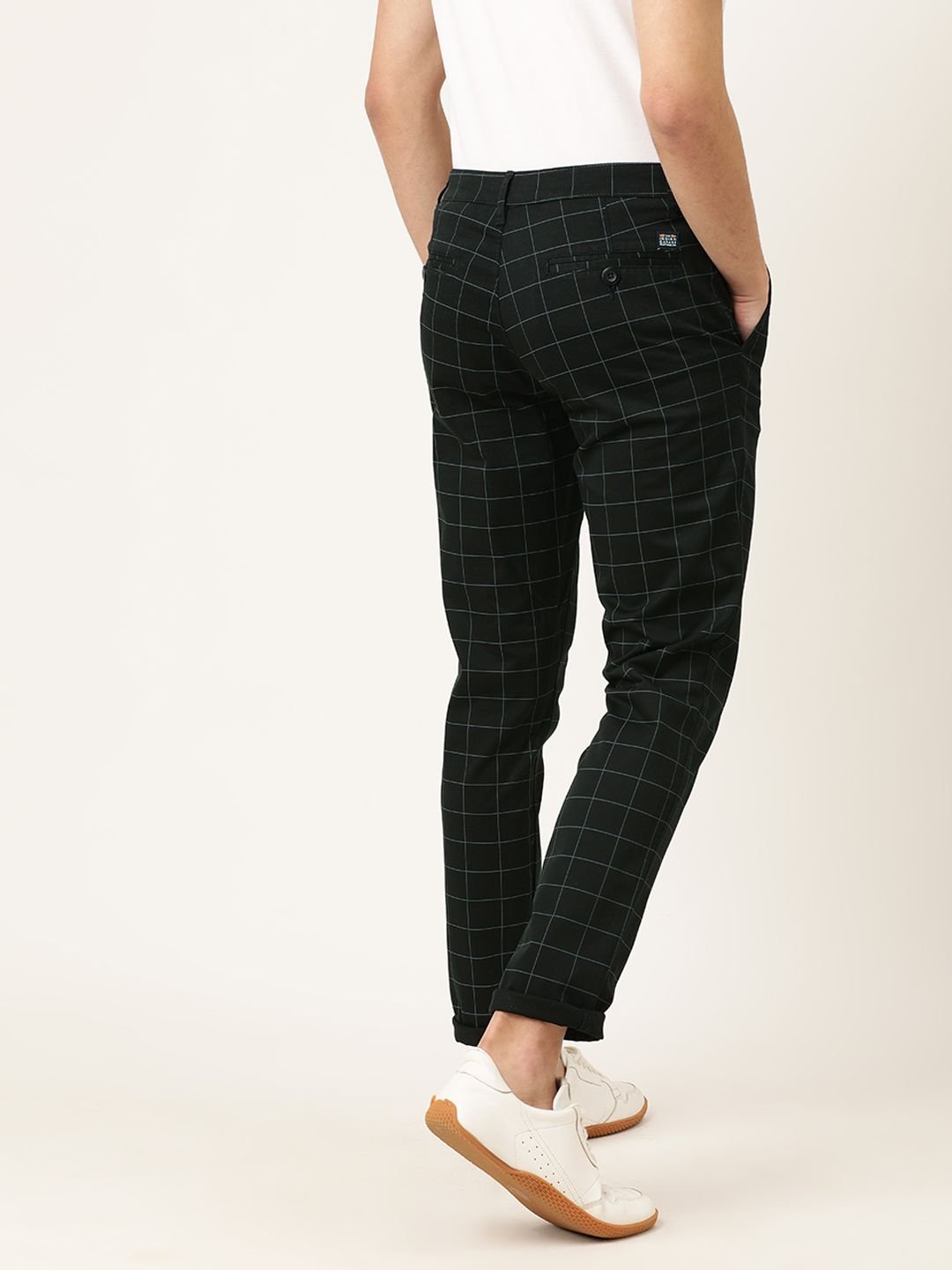 Men Slim Fit Mid Rise Chinos