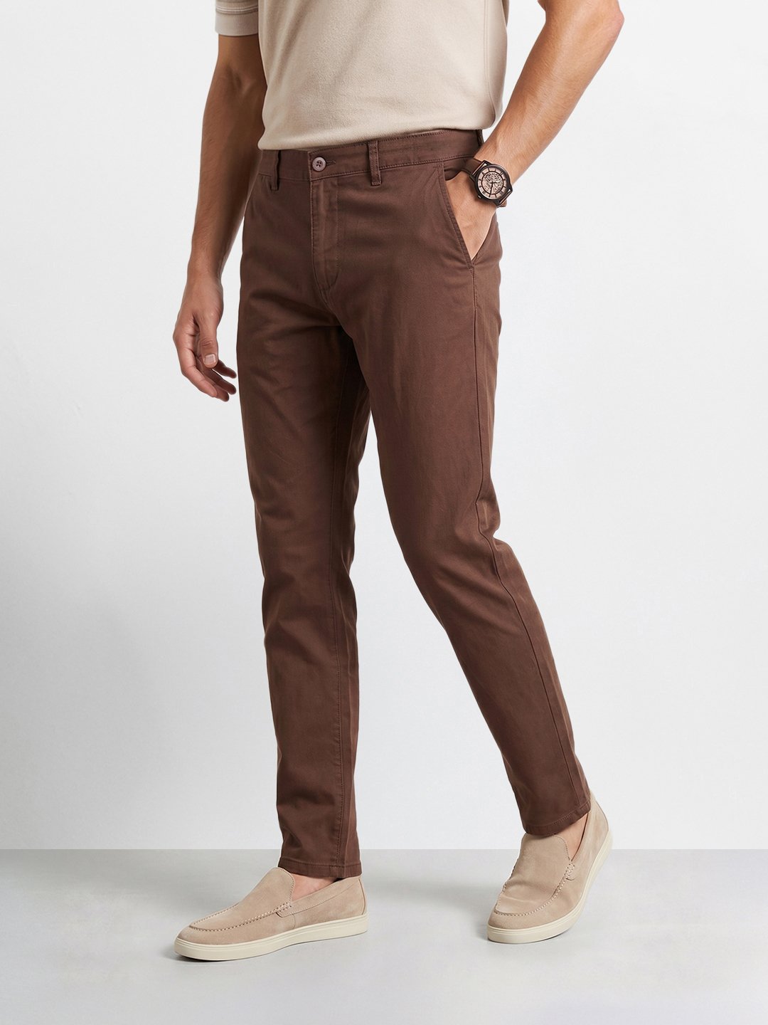 Men Slim Fit Mid Rise Chinos