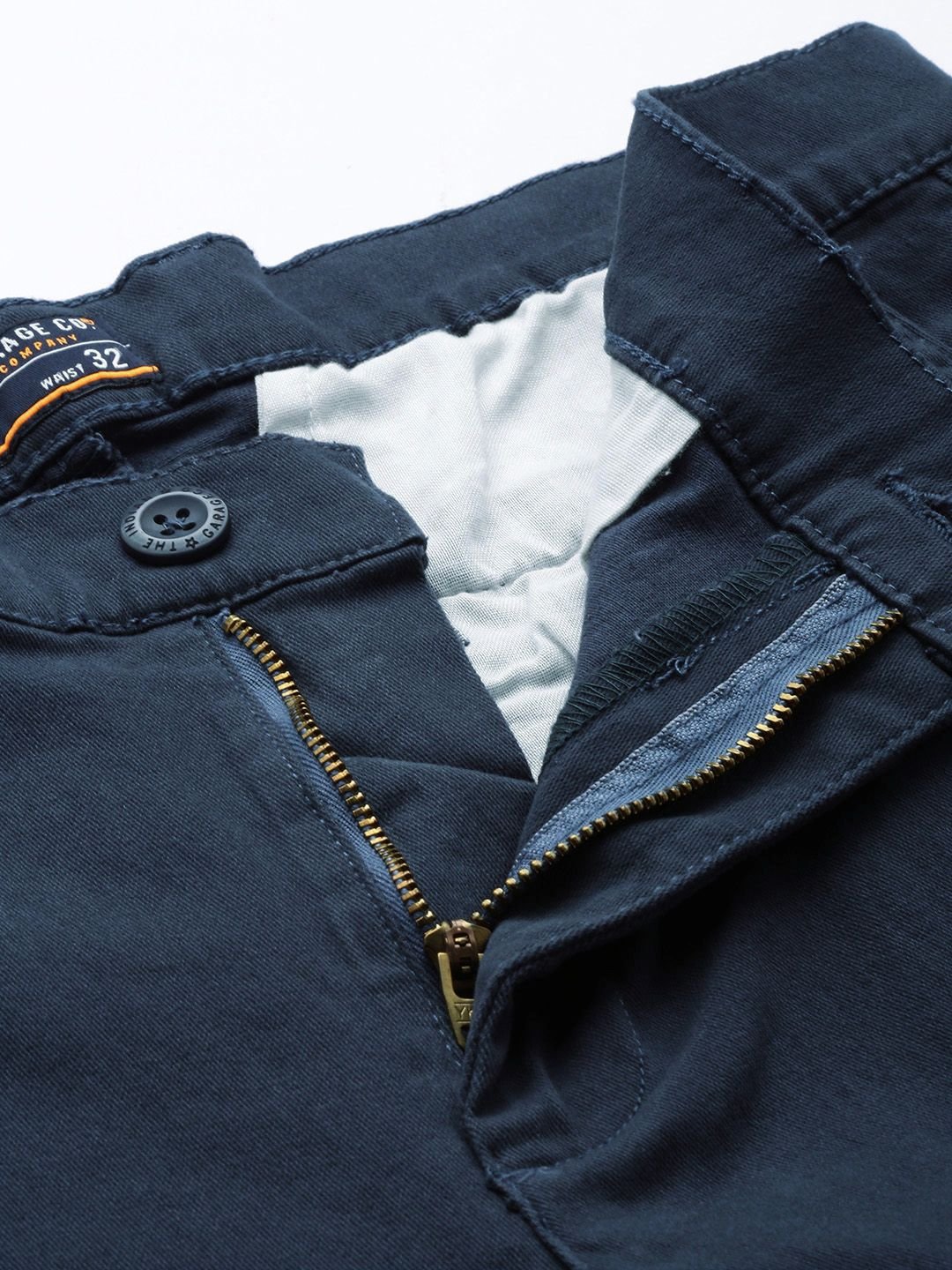 Men Slim Fit Mid Rise Chinos