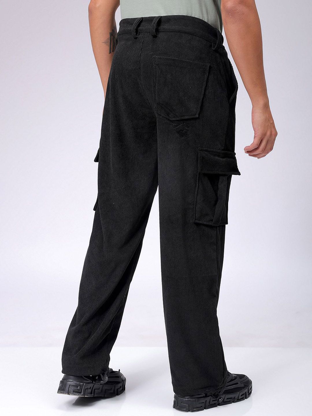 Men Baggy Fit Mid Rise Cargo