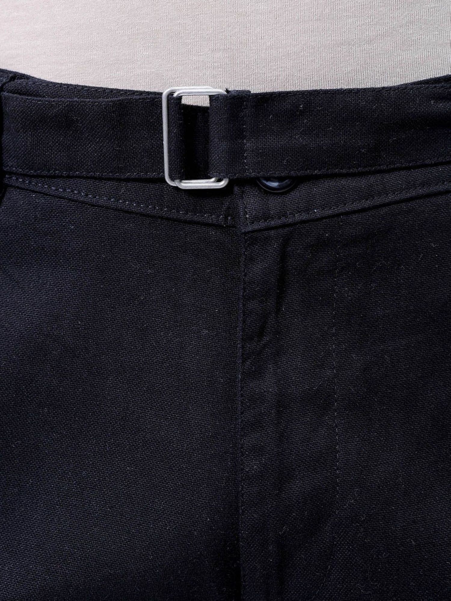Men Relaxed Fit Mid Rise Cargo