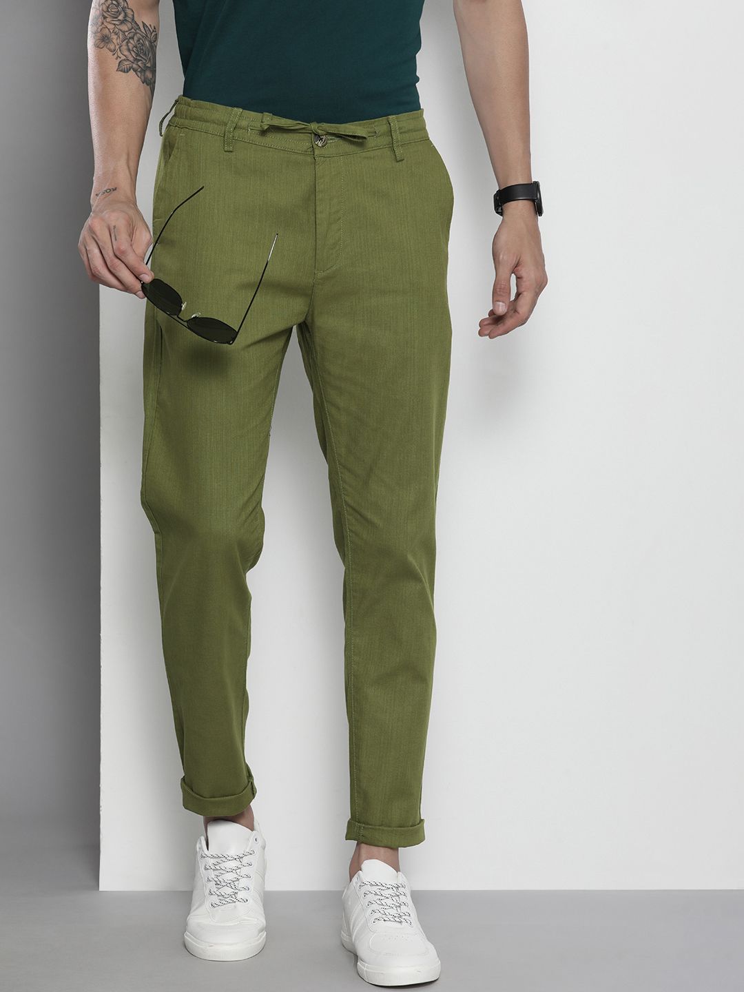 Men Slim Fit Mid Rise Linen Trousers