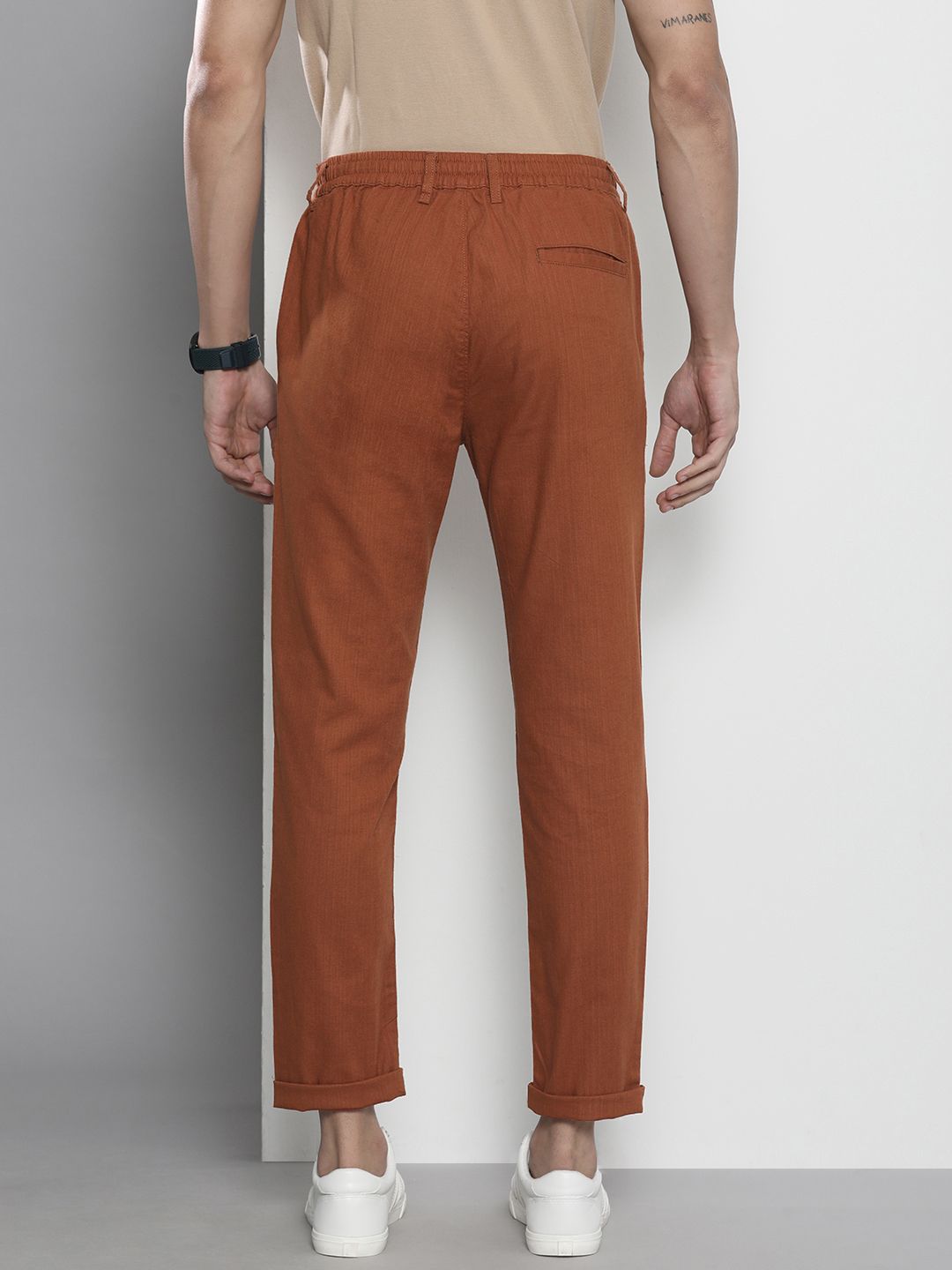 Men Slim Fit Mid Rise Linen Trousers