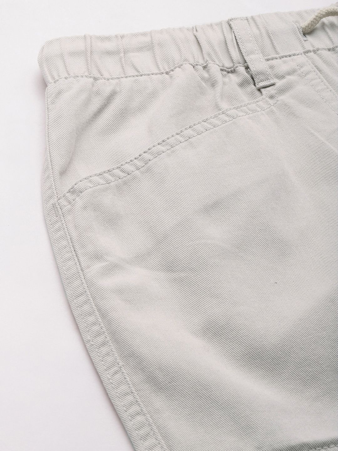 Men Slim Fit Mid Rise Elasticated Pants