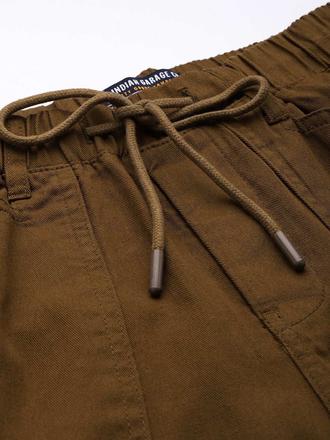 Men Slim Fit Mid Rise Elasticated Pants