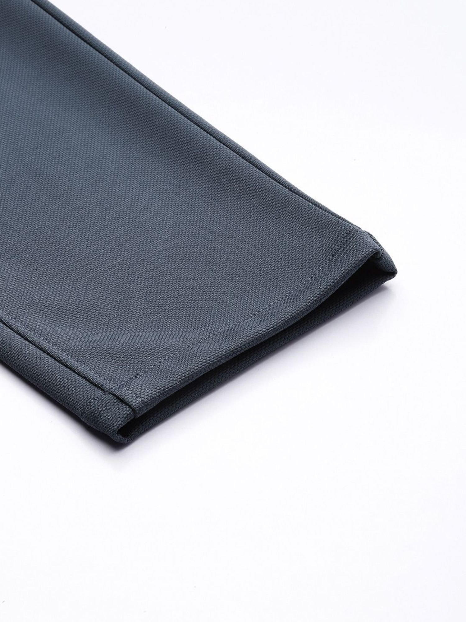 Men Slim Fit Mid Rise Knitted Jogger Pants