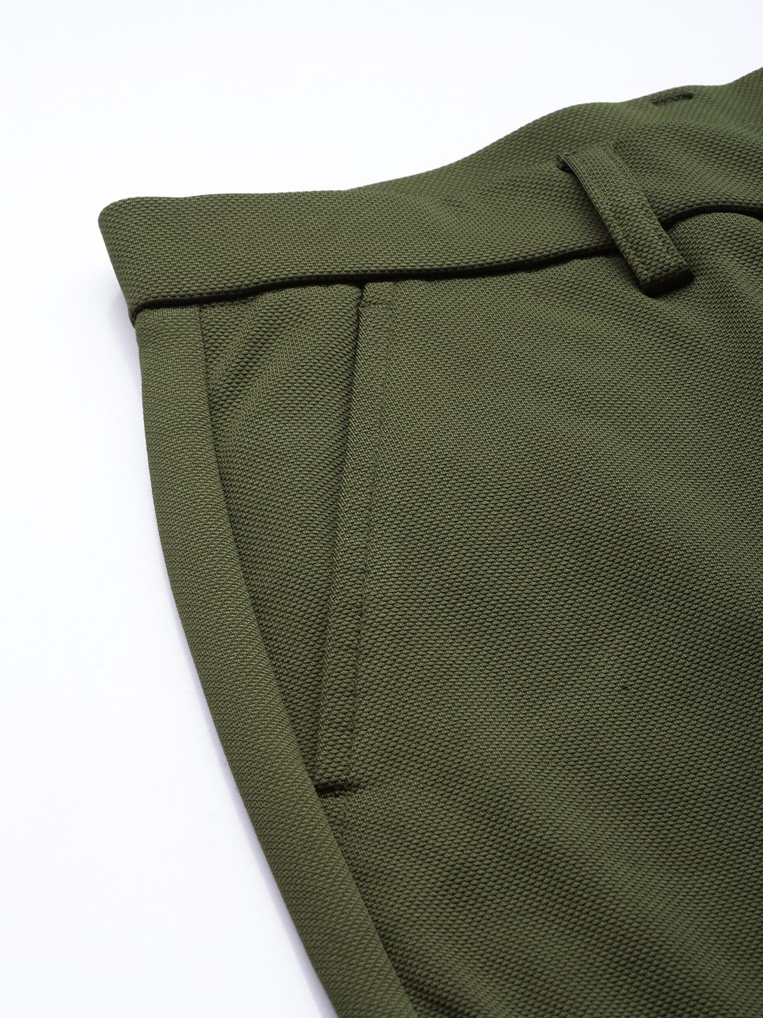 Men Slim Fit Mid Rise Knitted Pants