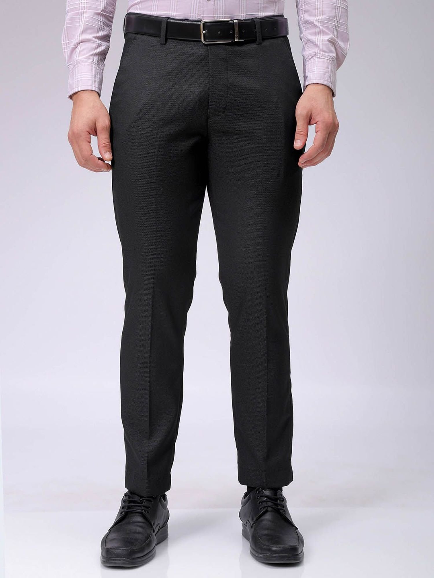 Men Slim Fit Mid Rise Trouser