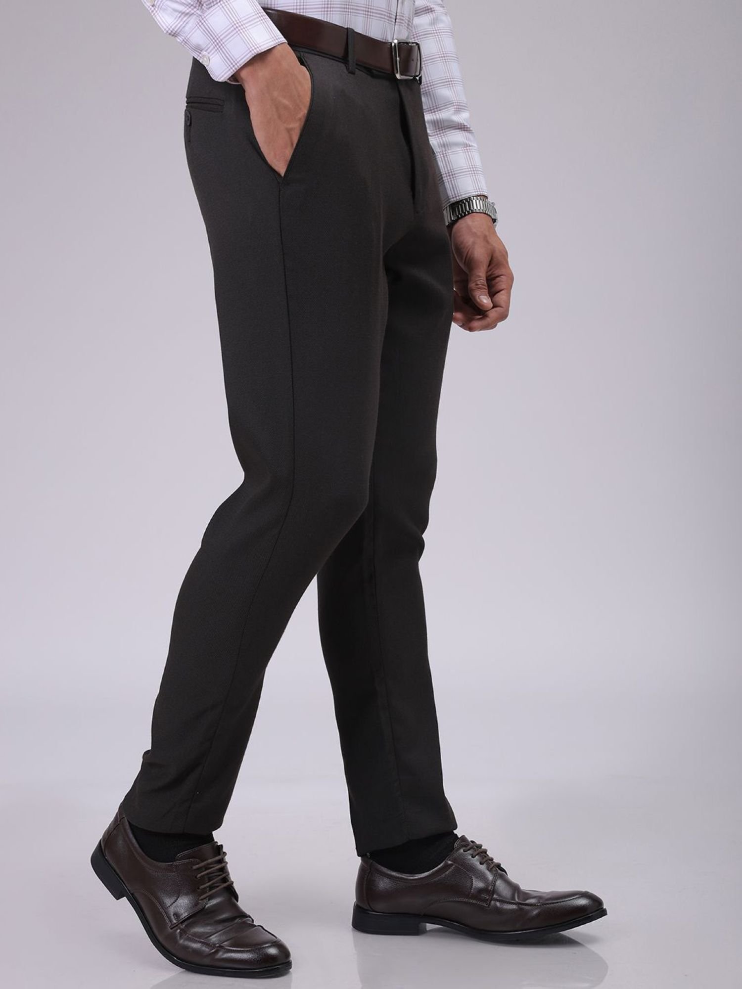 Men Slim Fit Mid Rise Trouser