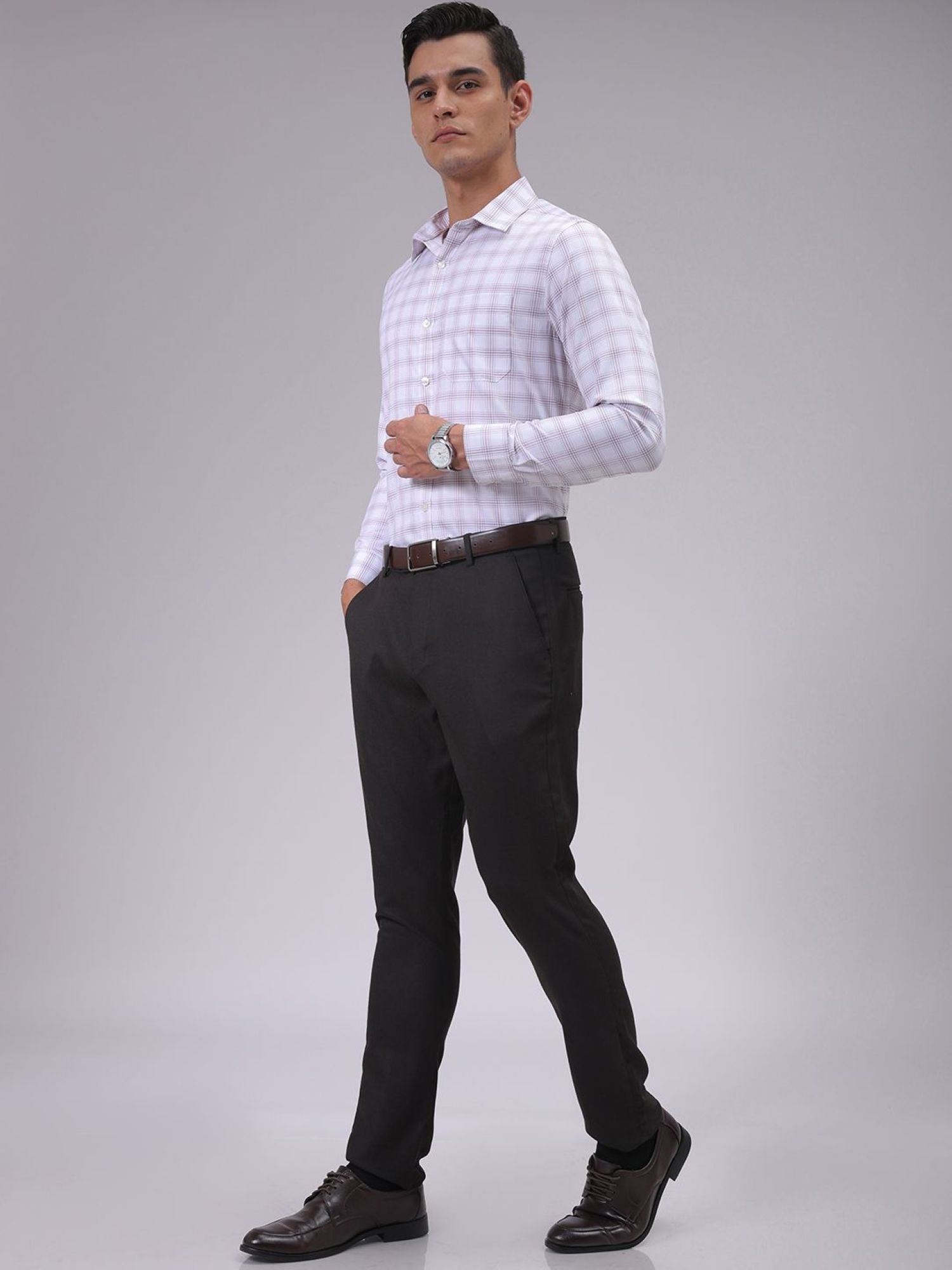 Men Slim Fit Mid Rise Trouser