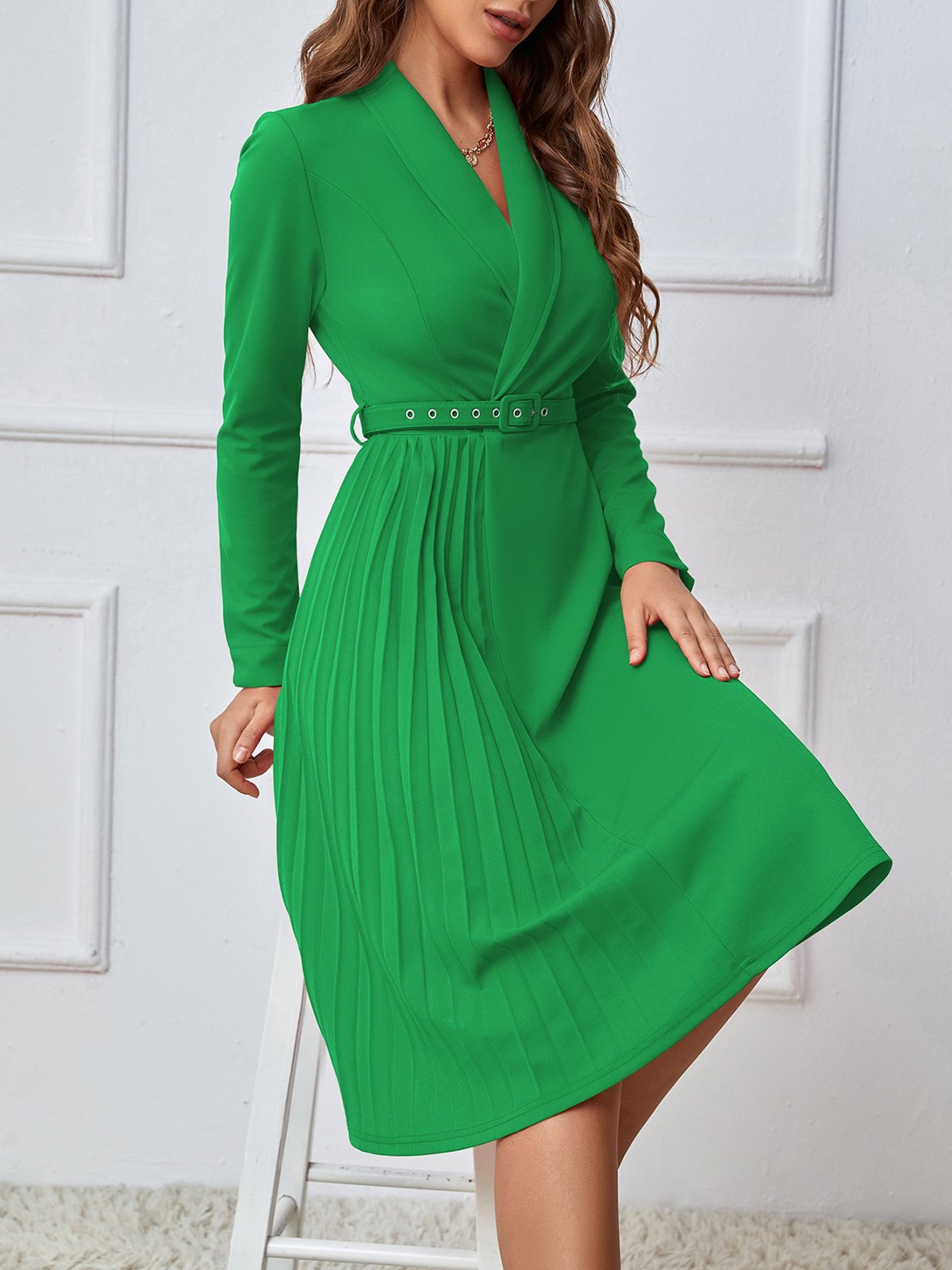 Green A-Line Belted Pleated Midi Dress with Shawl Collar