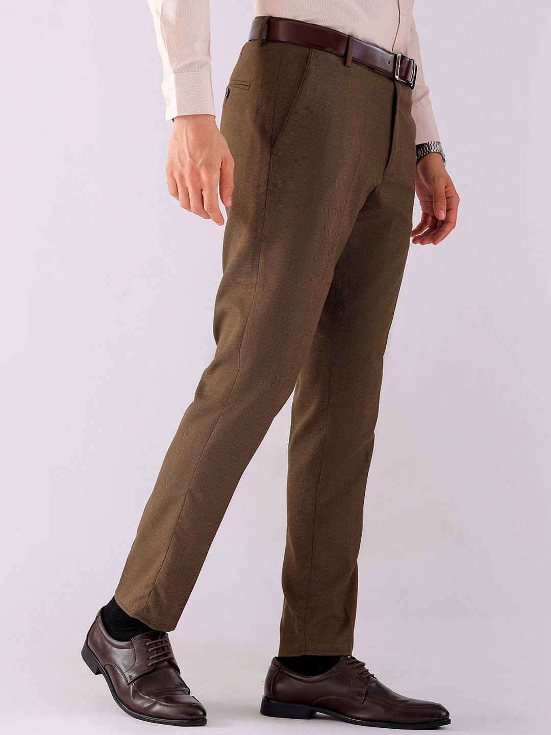 Men Slim Fit Mid Rise Trousers