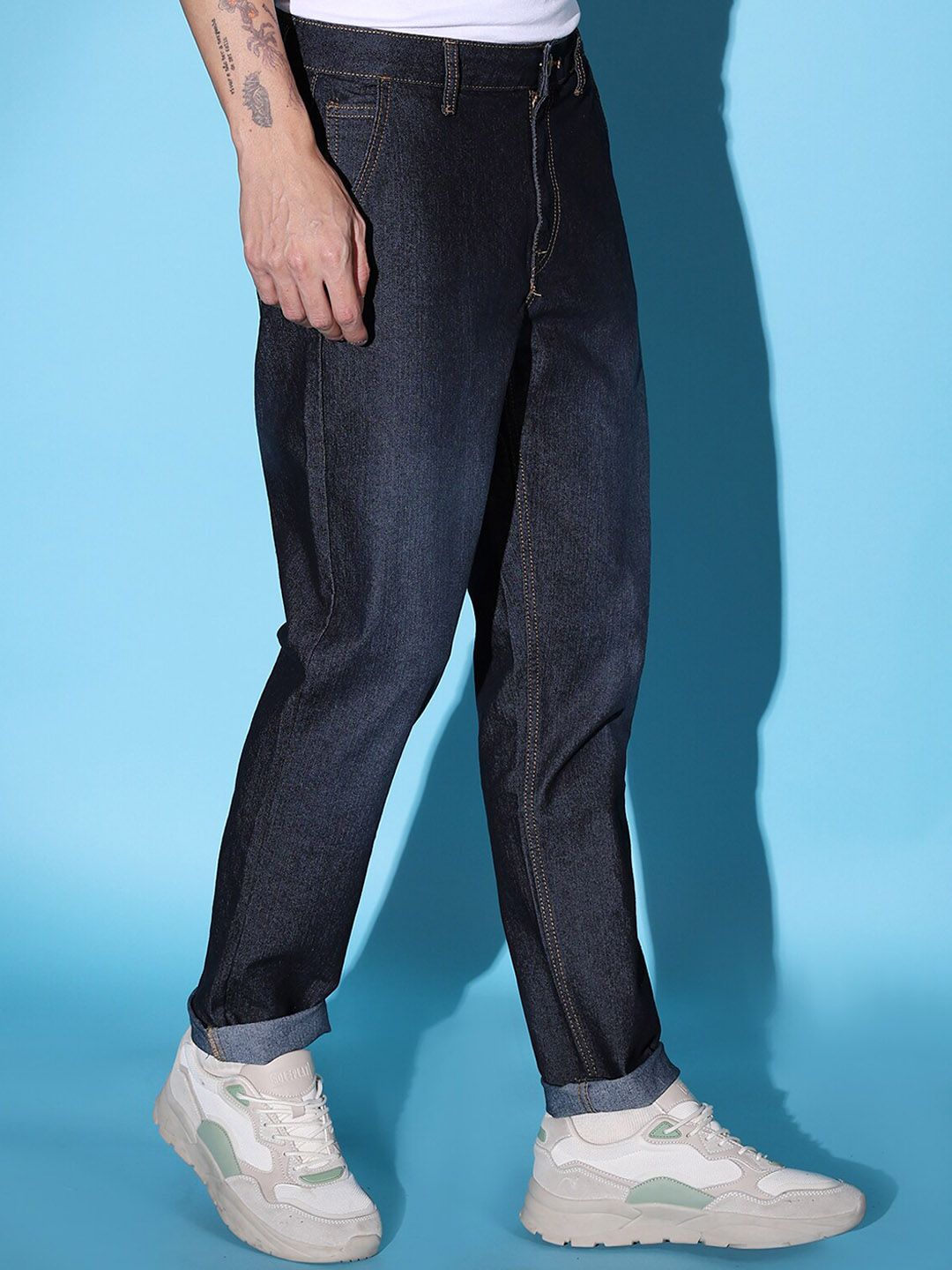 Men Slim Fit Mid Rise Jeans