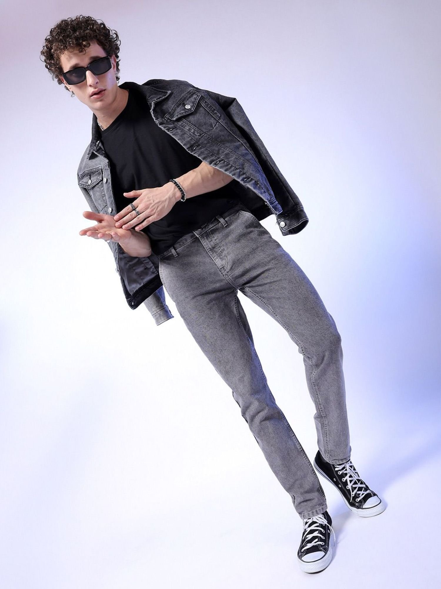 Men Slim Fit Mid Rise Jeans