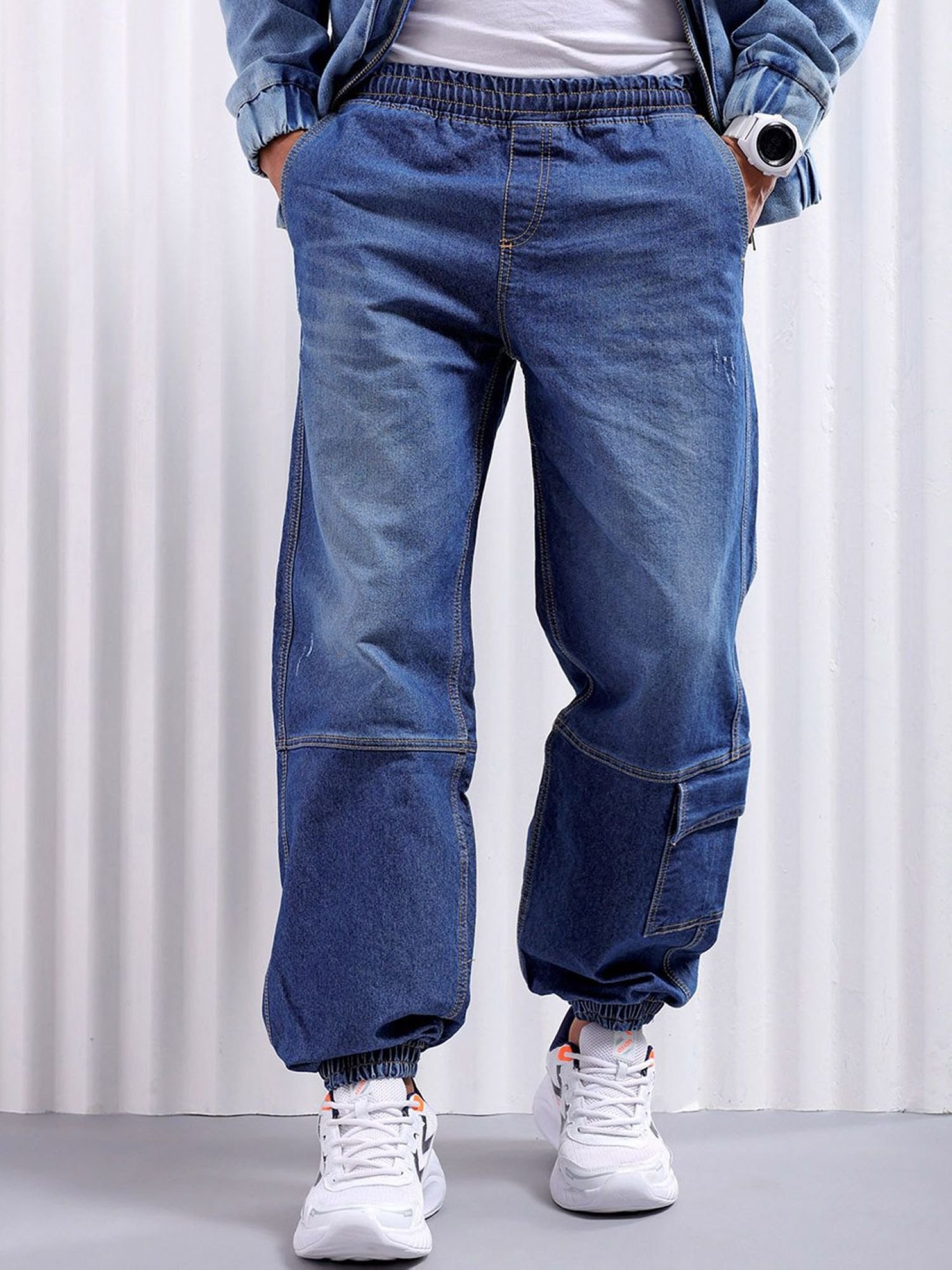 Men Loose Mid Rise Stretchable Jeans