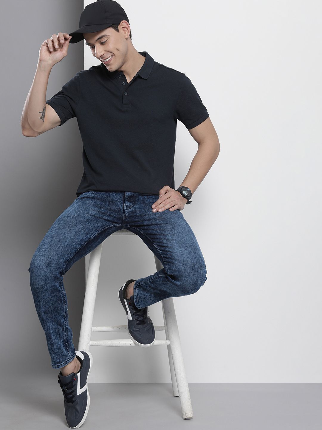 Men Skinny Fit Mid Rise Stretchable Jeans