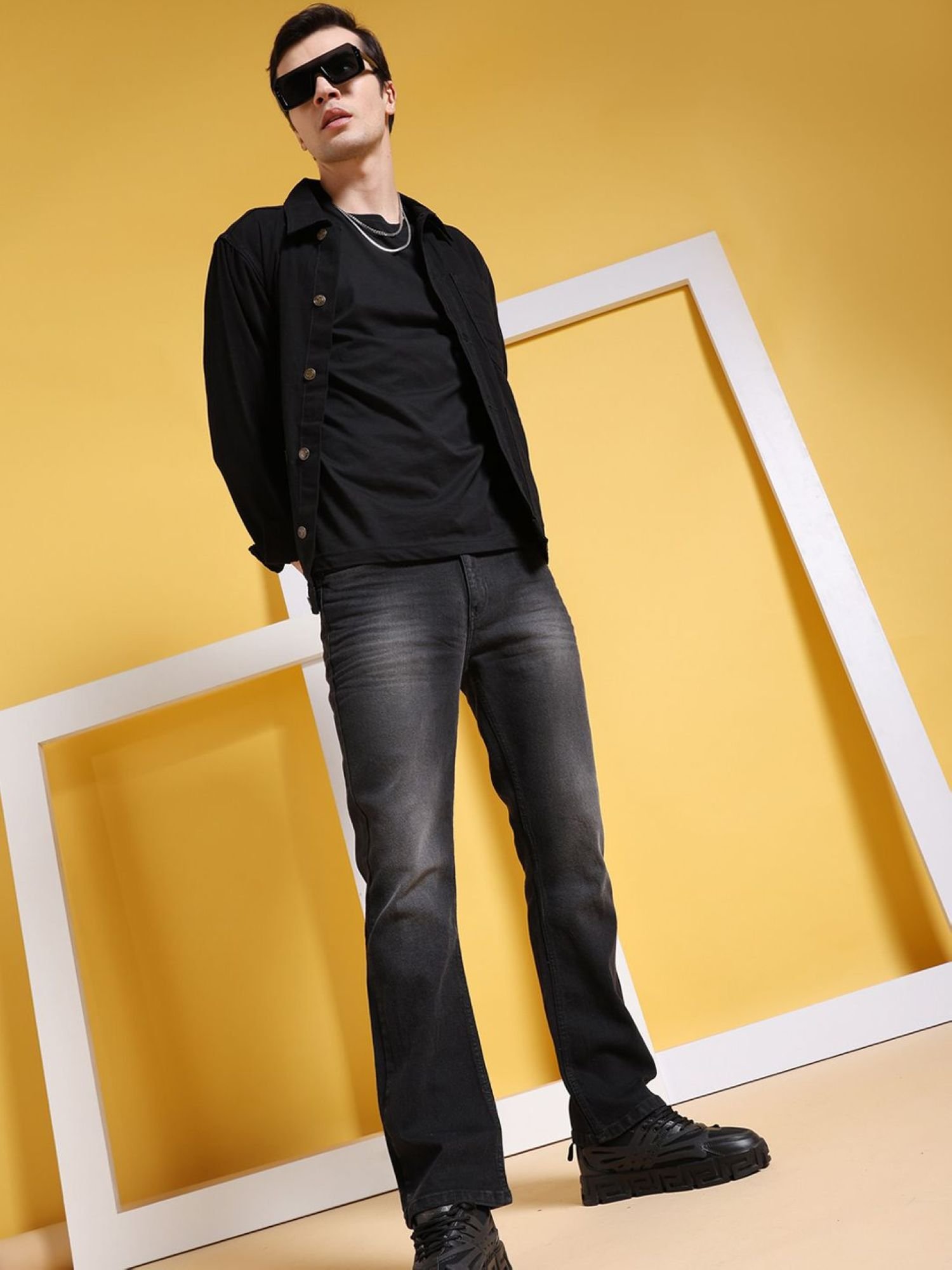 Men Bootcut Mid Rise Stretchable Jeans