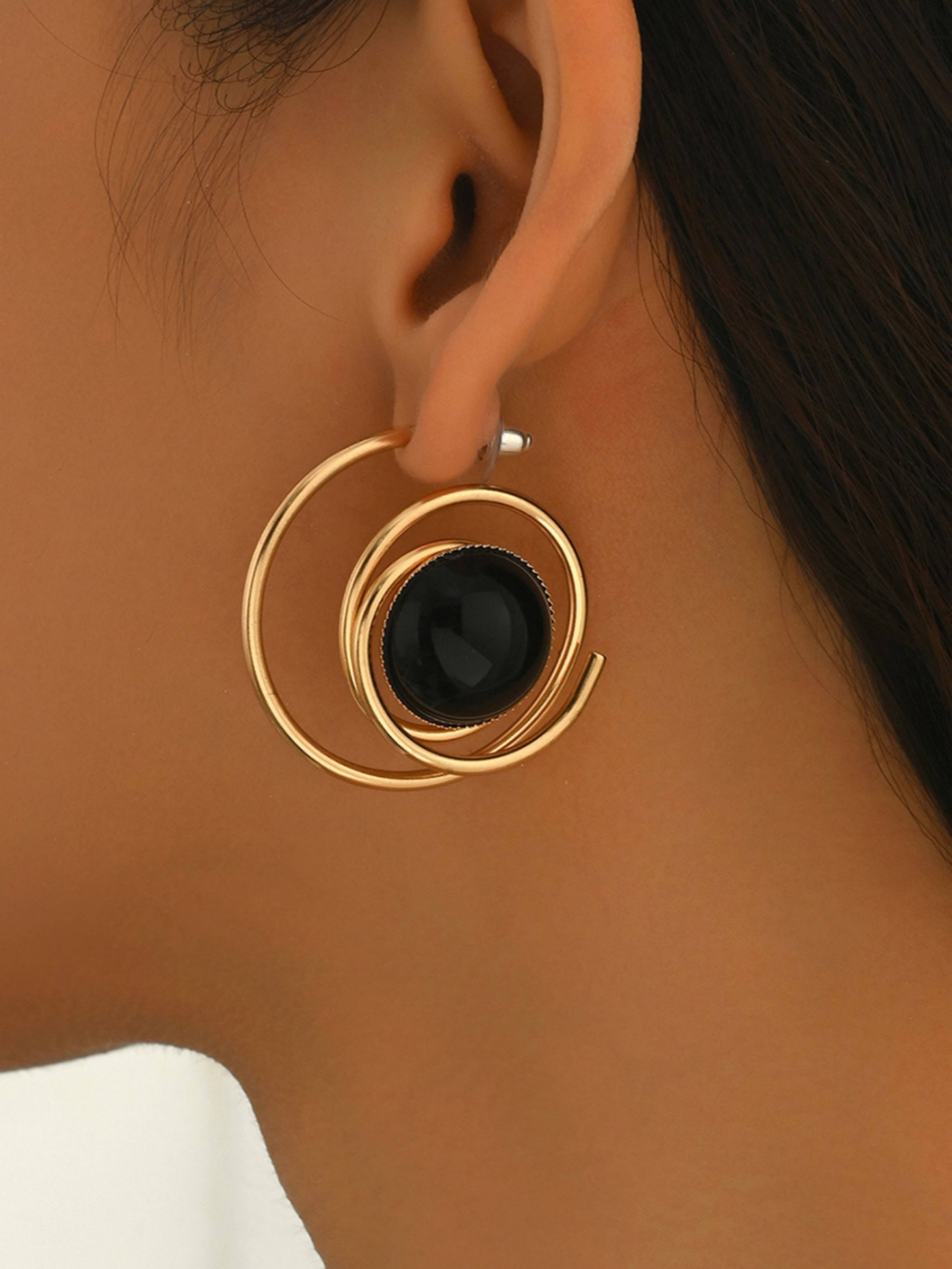 Black and Gold Spiral Hoop Earrings for Everyday Style