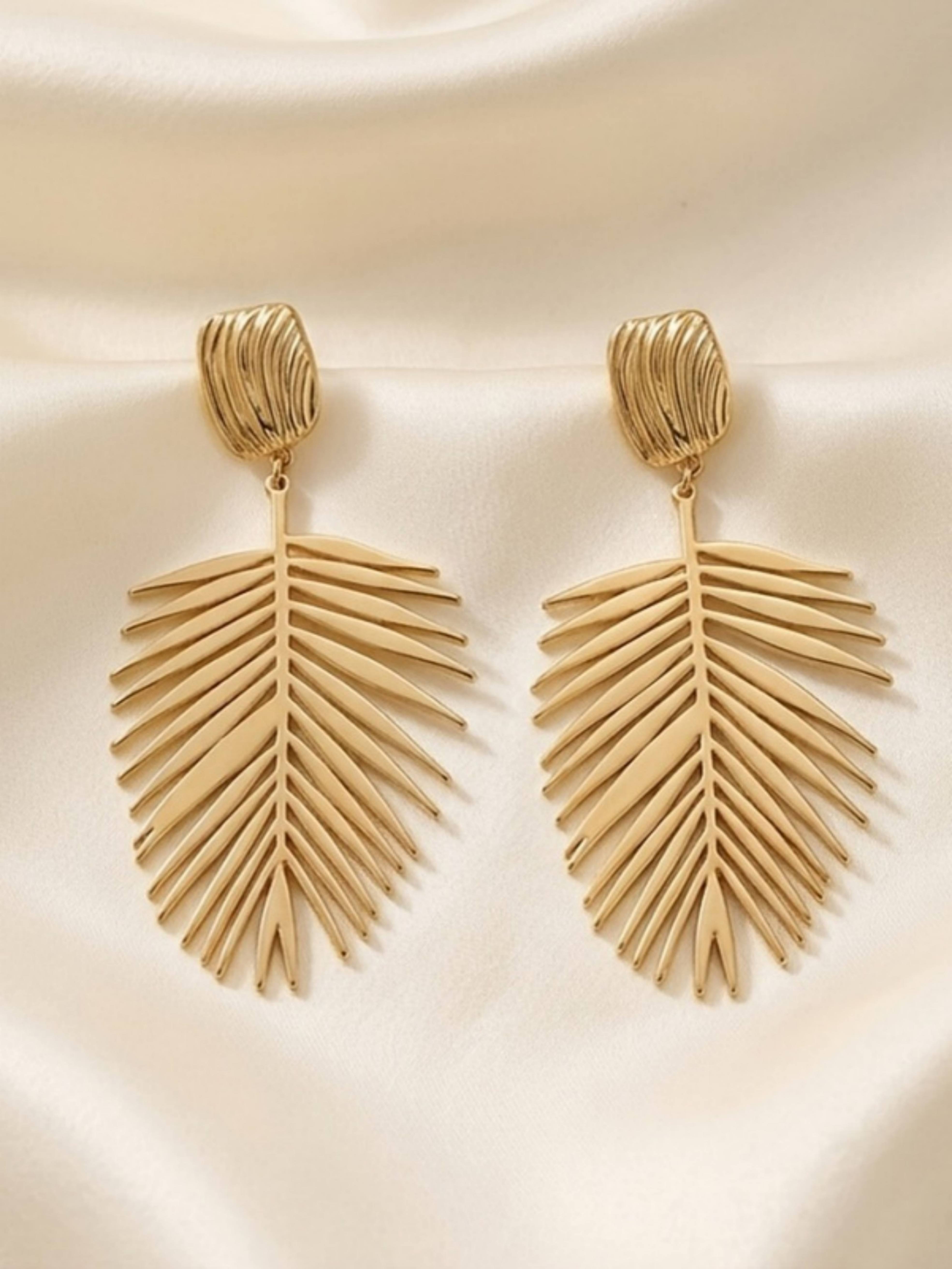 Gold Texture Dangle Earrings