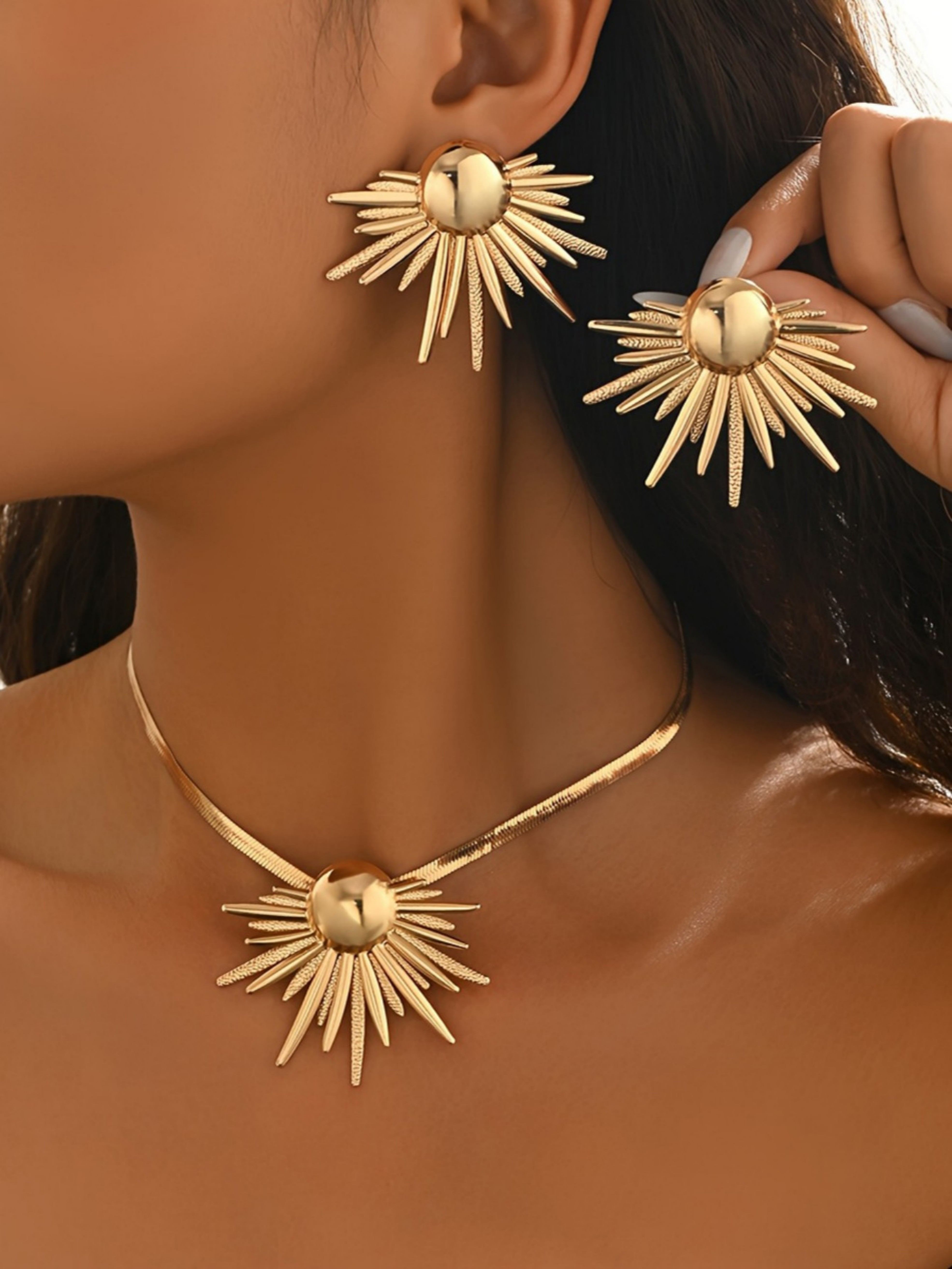 Gold Sunburst Necklace and Earrings Set