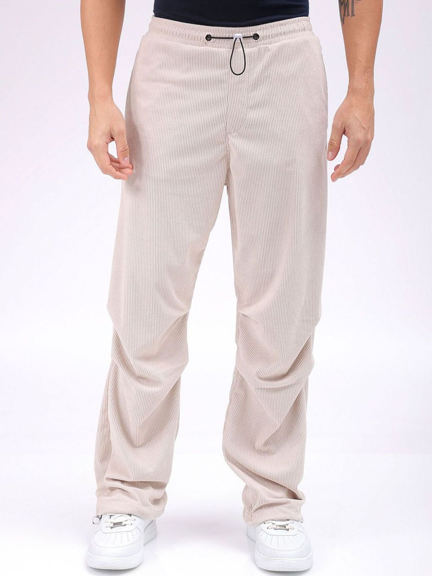 Men Baggy Tapered Fit Textured Mid-Rise Joggers