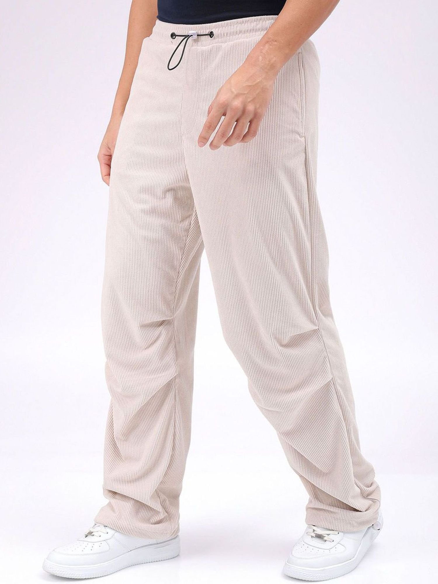 Men Baggy Tapered Fit Textured Mid-Rise Joggers