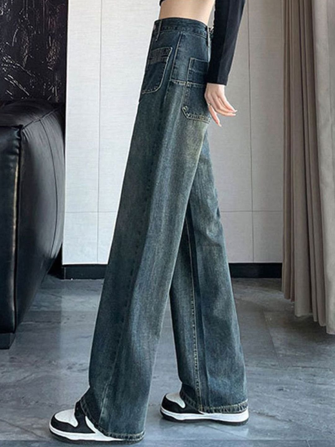 Blue Straight Fit Mid-Rise Jeans