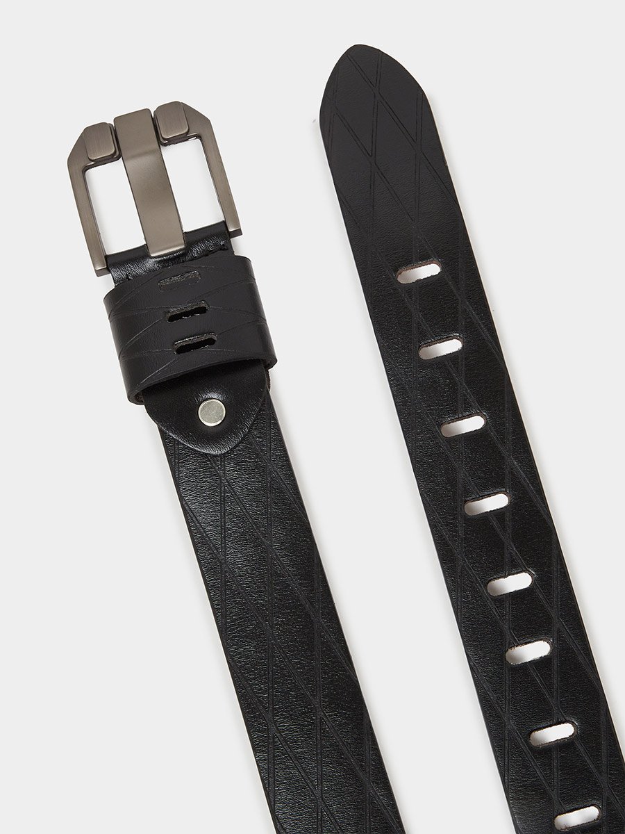 Black Textured Belt with Buckle