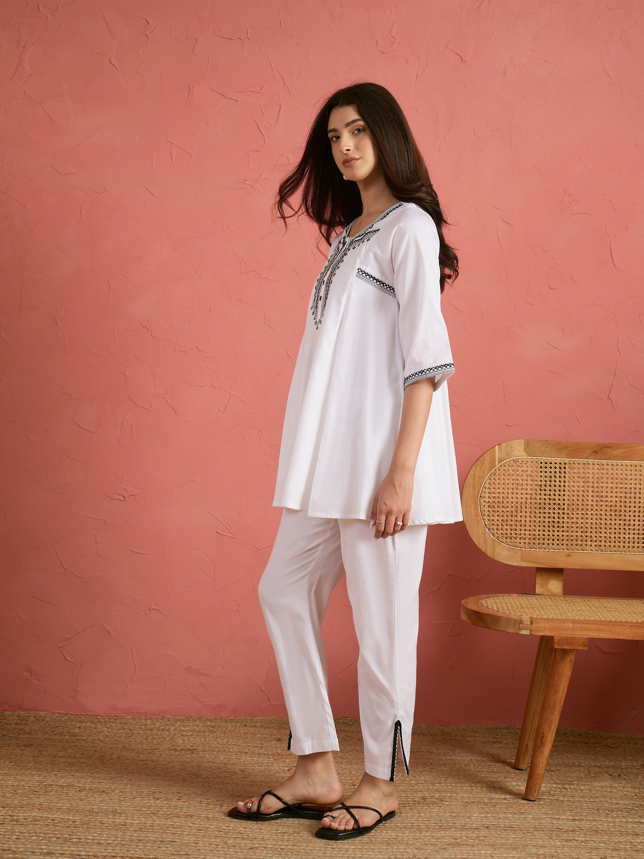 White Embroidered Choga Kurta and Pencil Pants Set