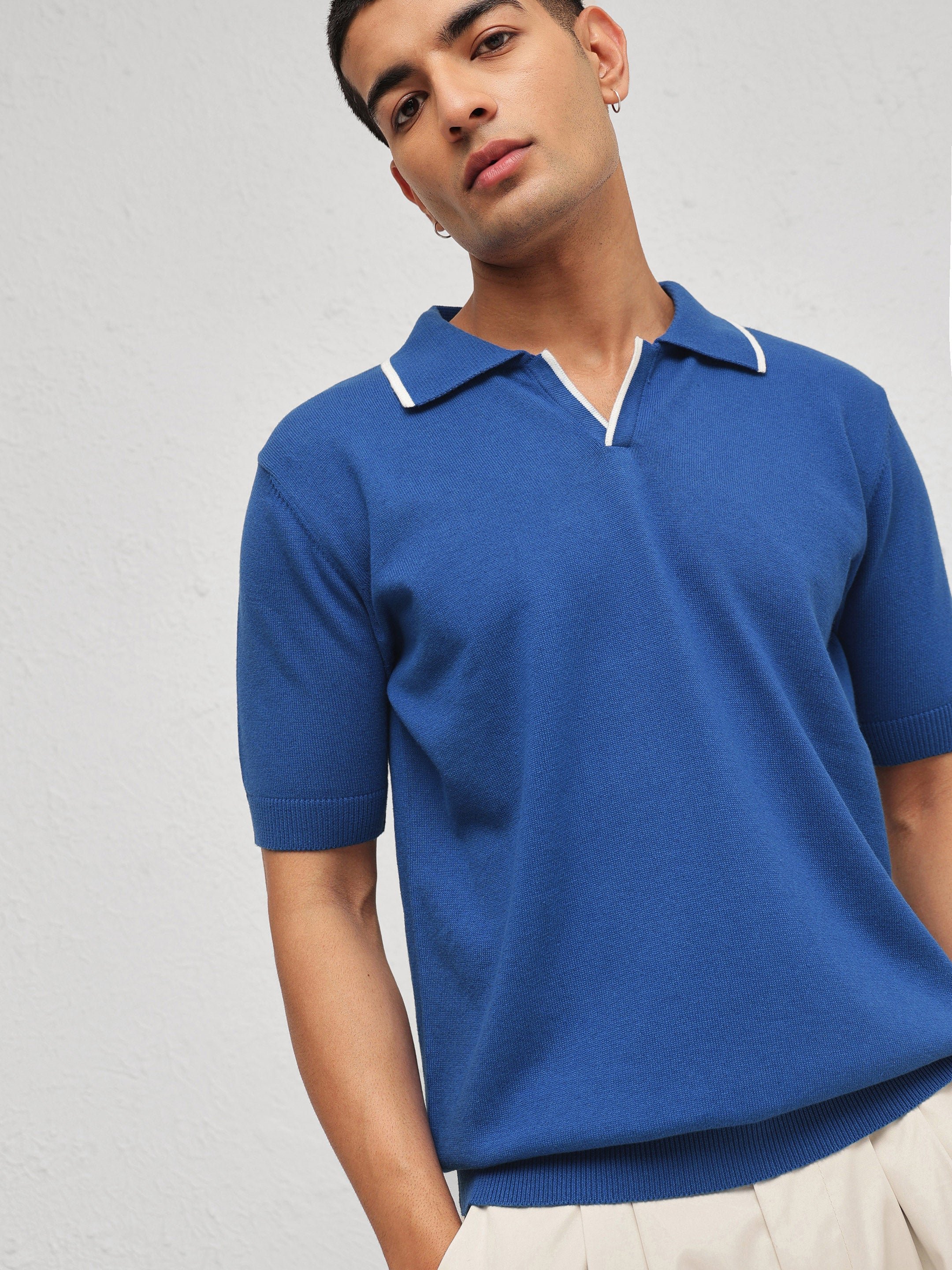 Men Blue Relaxed Fit Knitted Polo T-Shirt