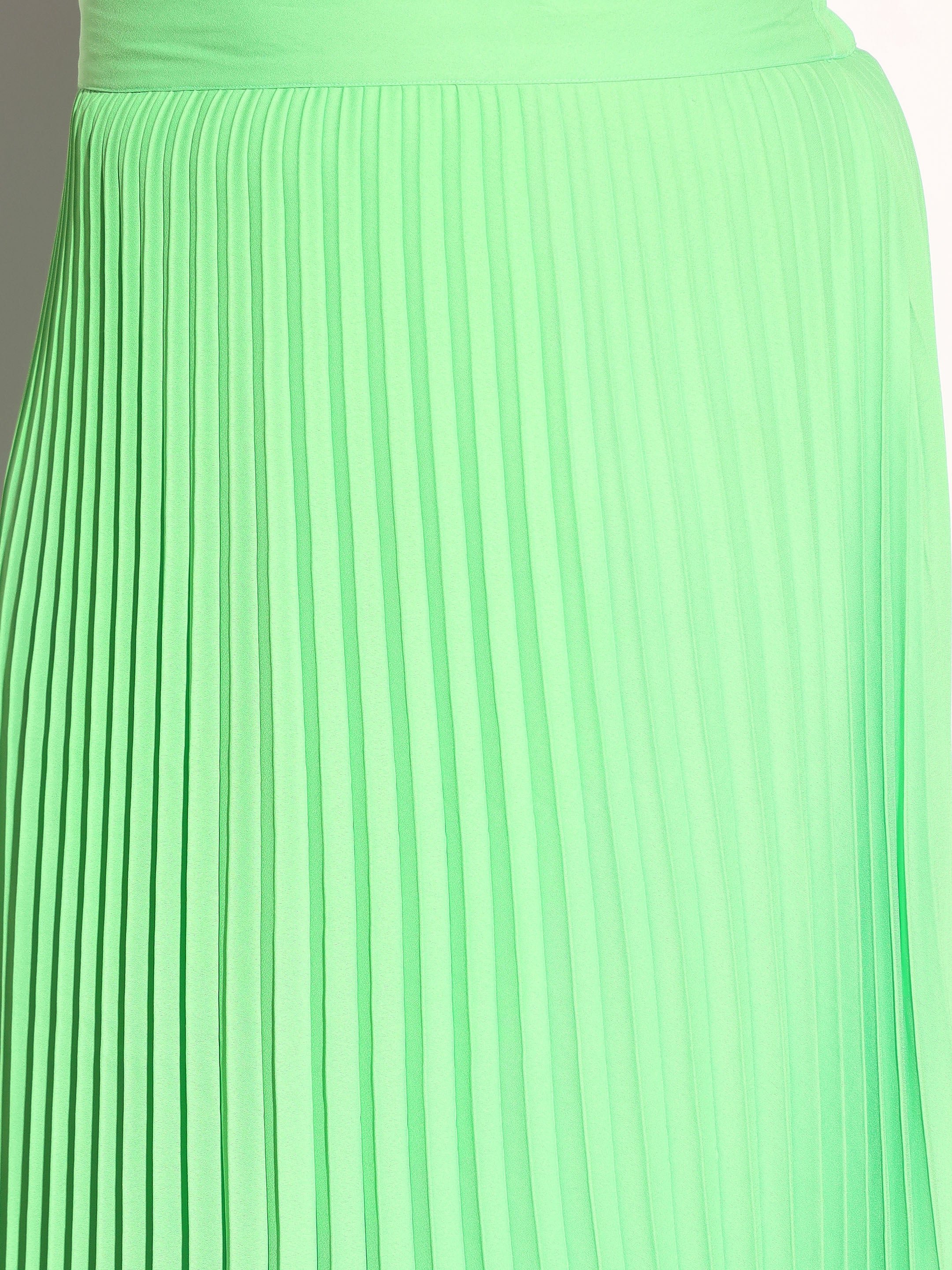 Plus Size Neon Green Solid Accordion Pleated Maxi Skirt